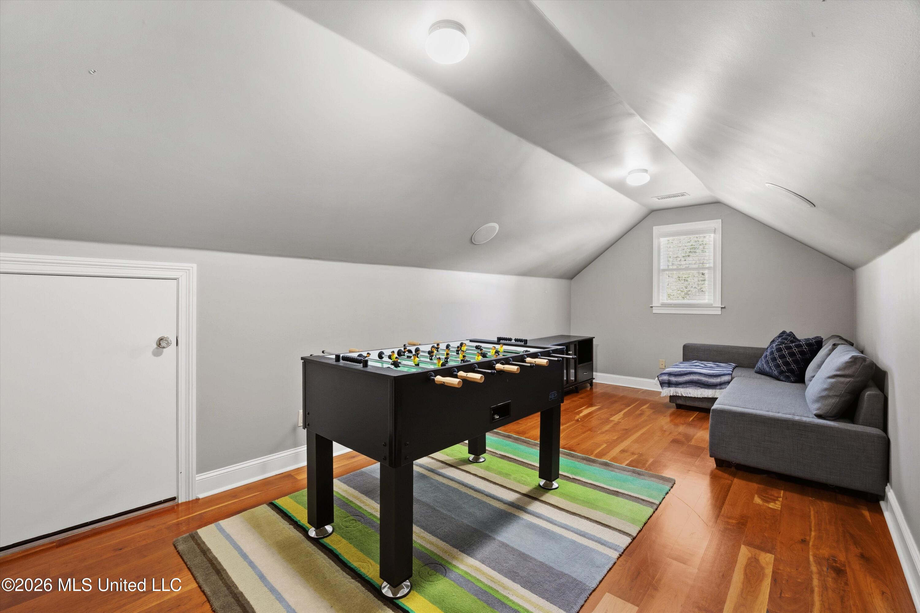 368 Woodmere Lane Property Photo 37