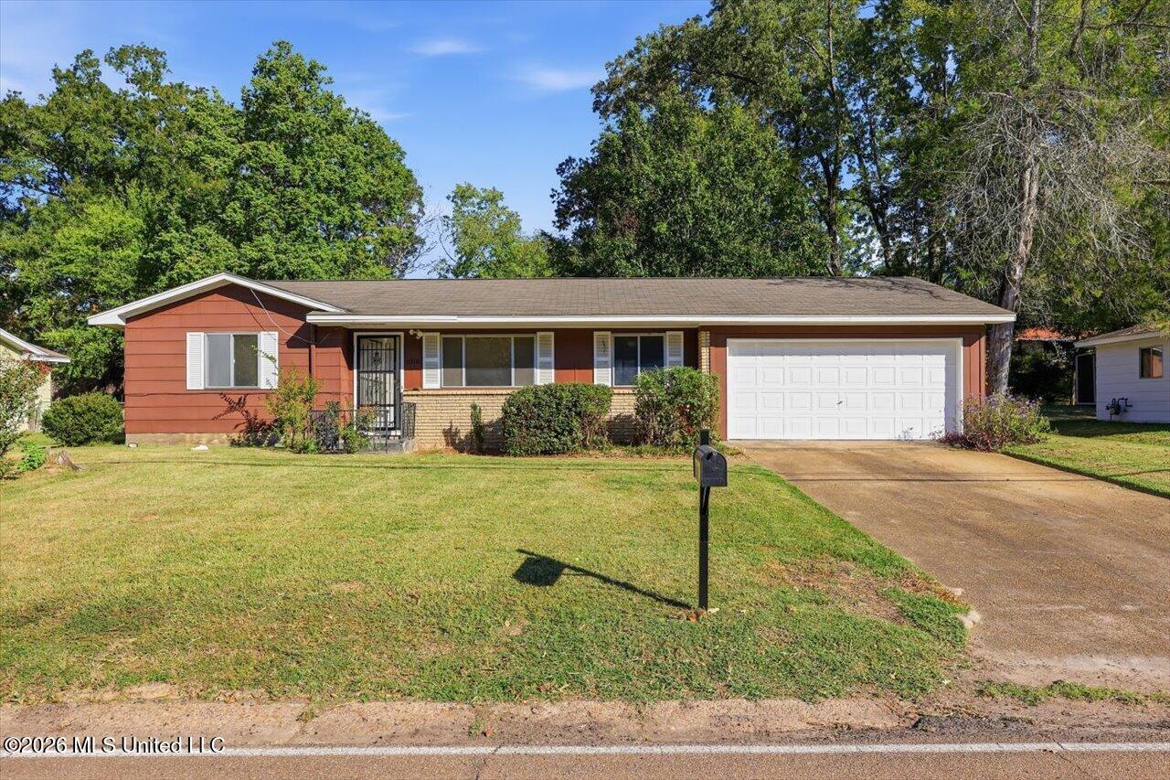 2210 Napoleon Avenue Property Photo 1