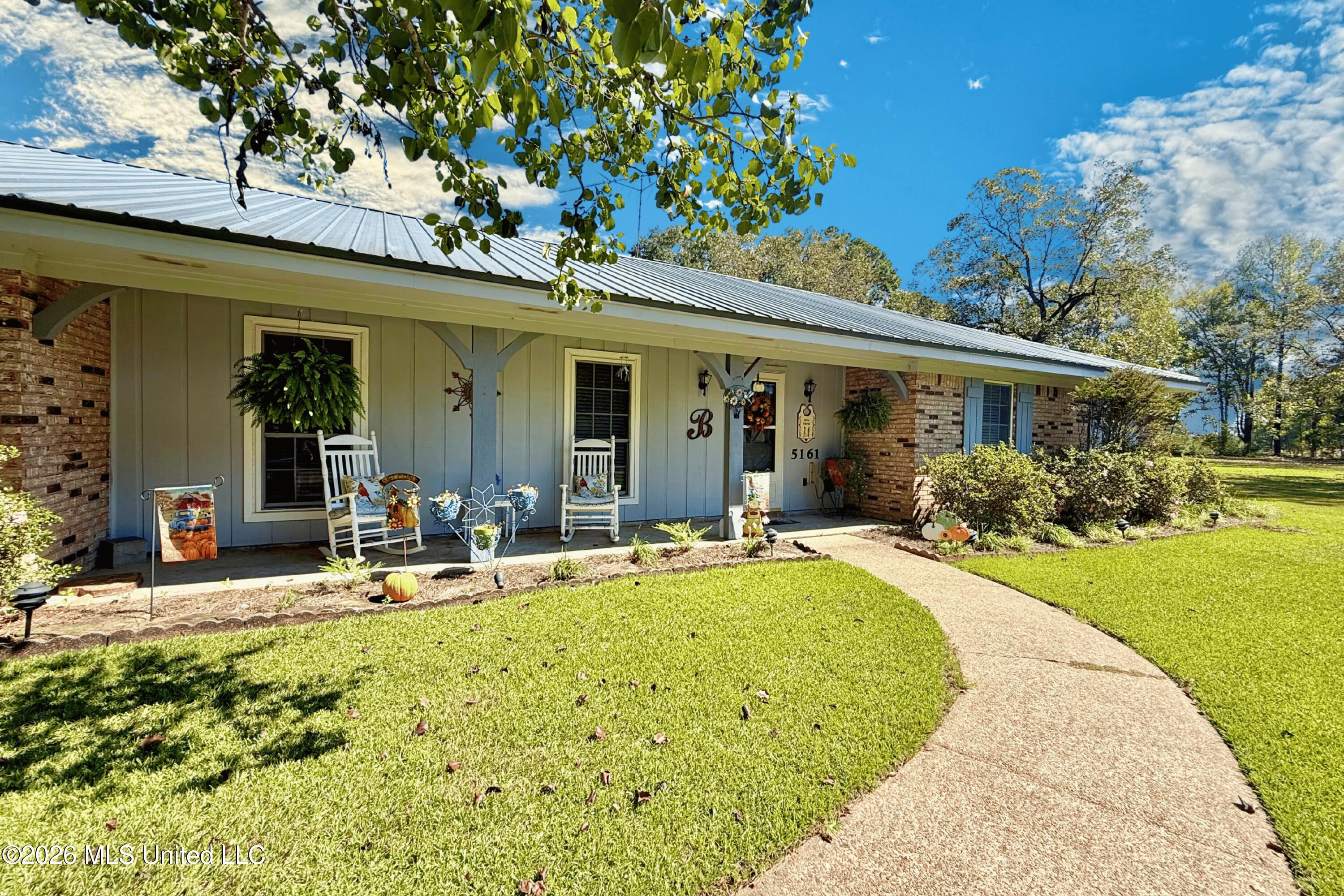 5161 Harmony Road Property Photo 2
