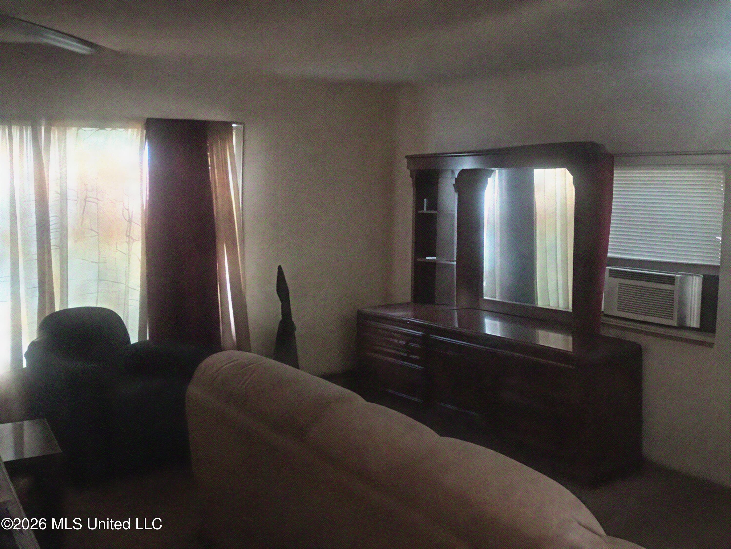 3937 Monterey Drive Property Photo 8