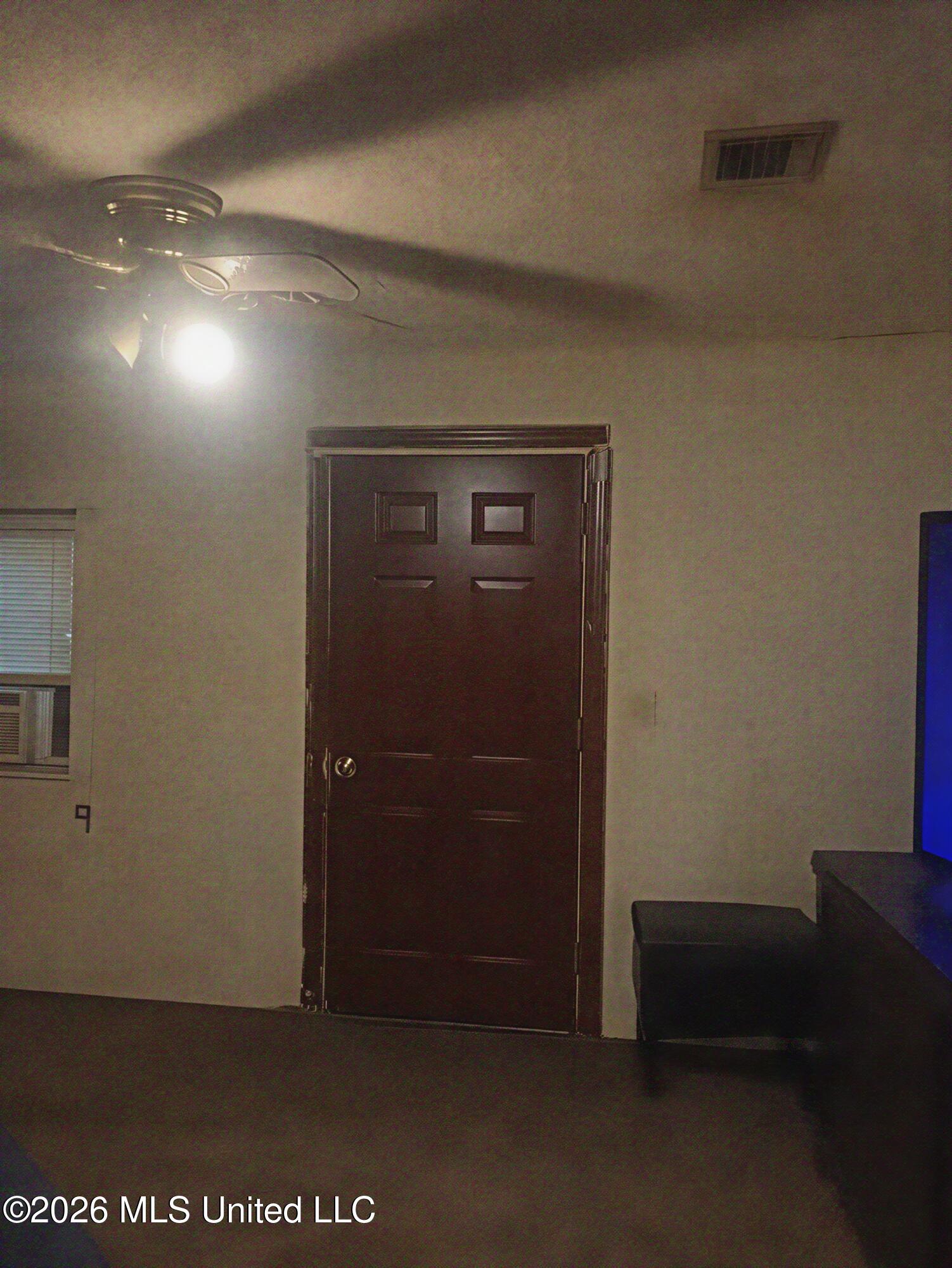 3937 Monterey Drive Property Photo 11
