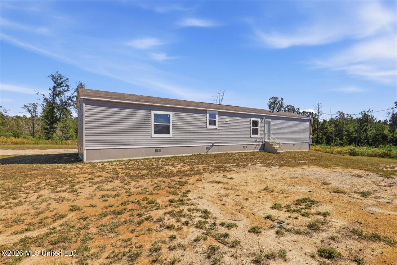 140 Sawmill Road Property Photo 2