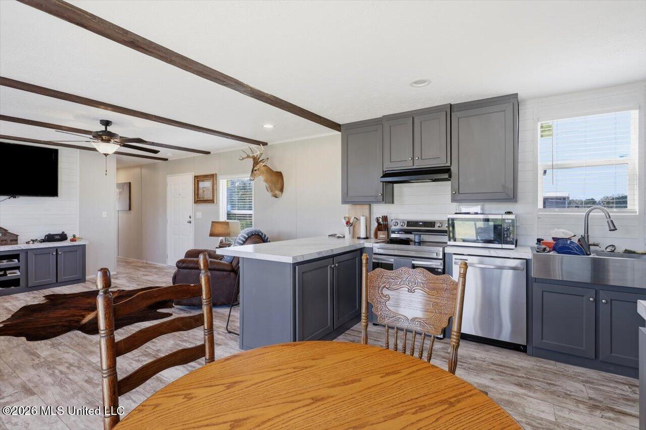 140 Sawmill Road Property Photo 12