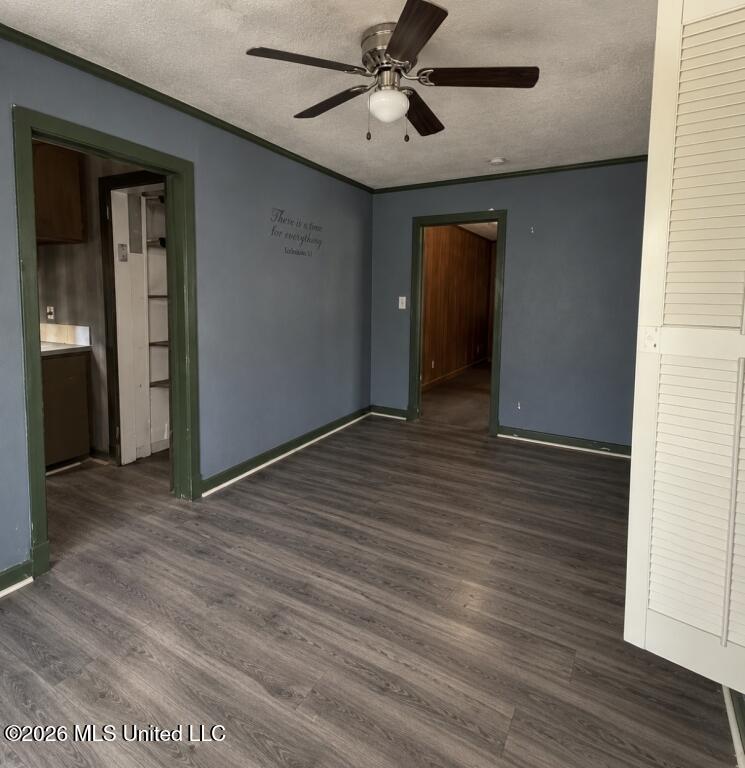 2161 W Mcdowell Road Property Photo 8