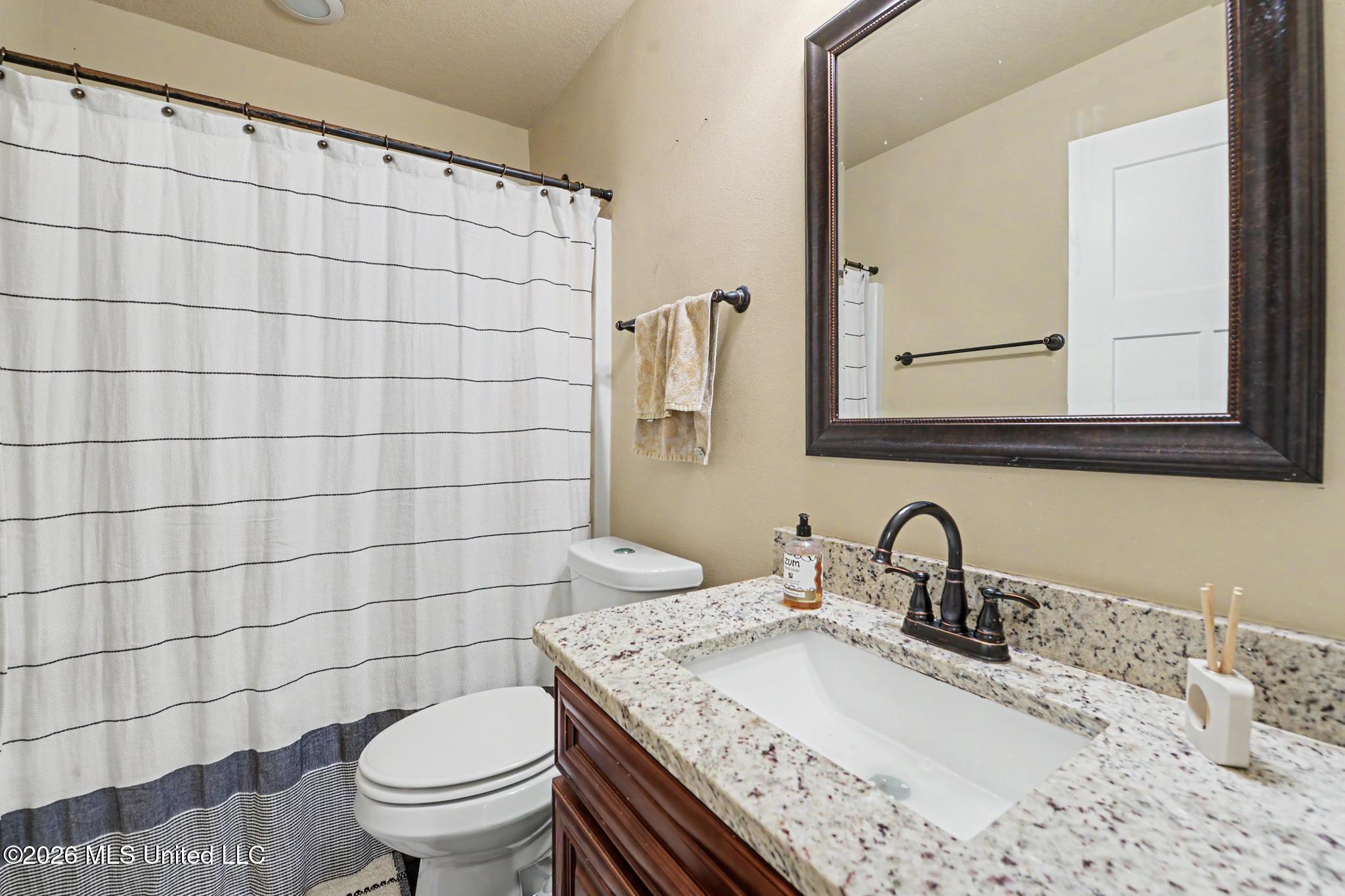 19484 Morris Pond Road Property Photo 6