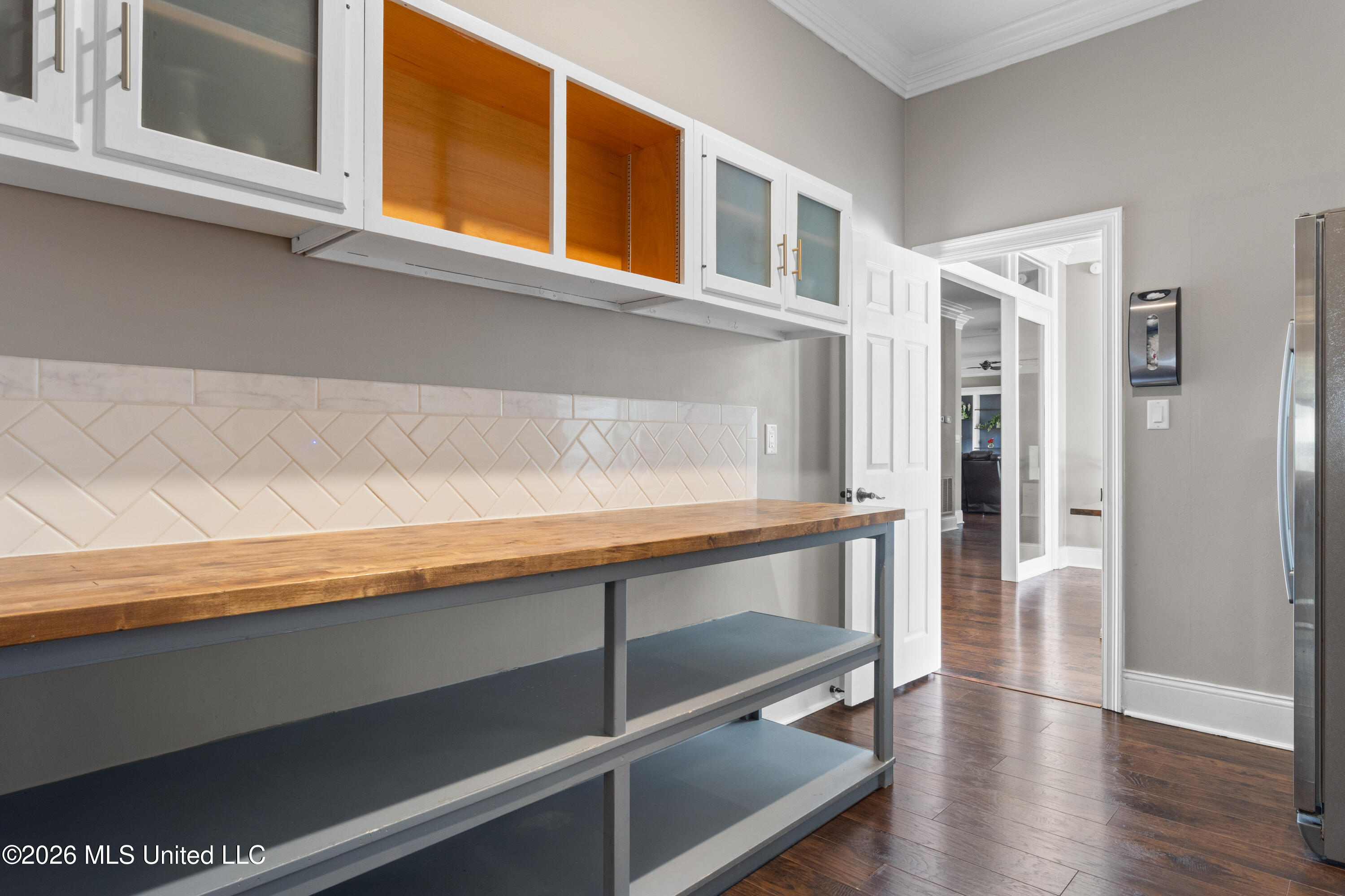1009 Pino Street Property Photo 32