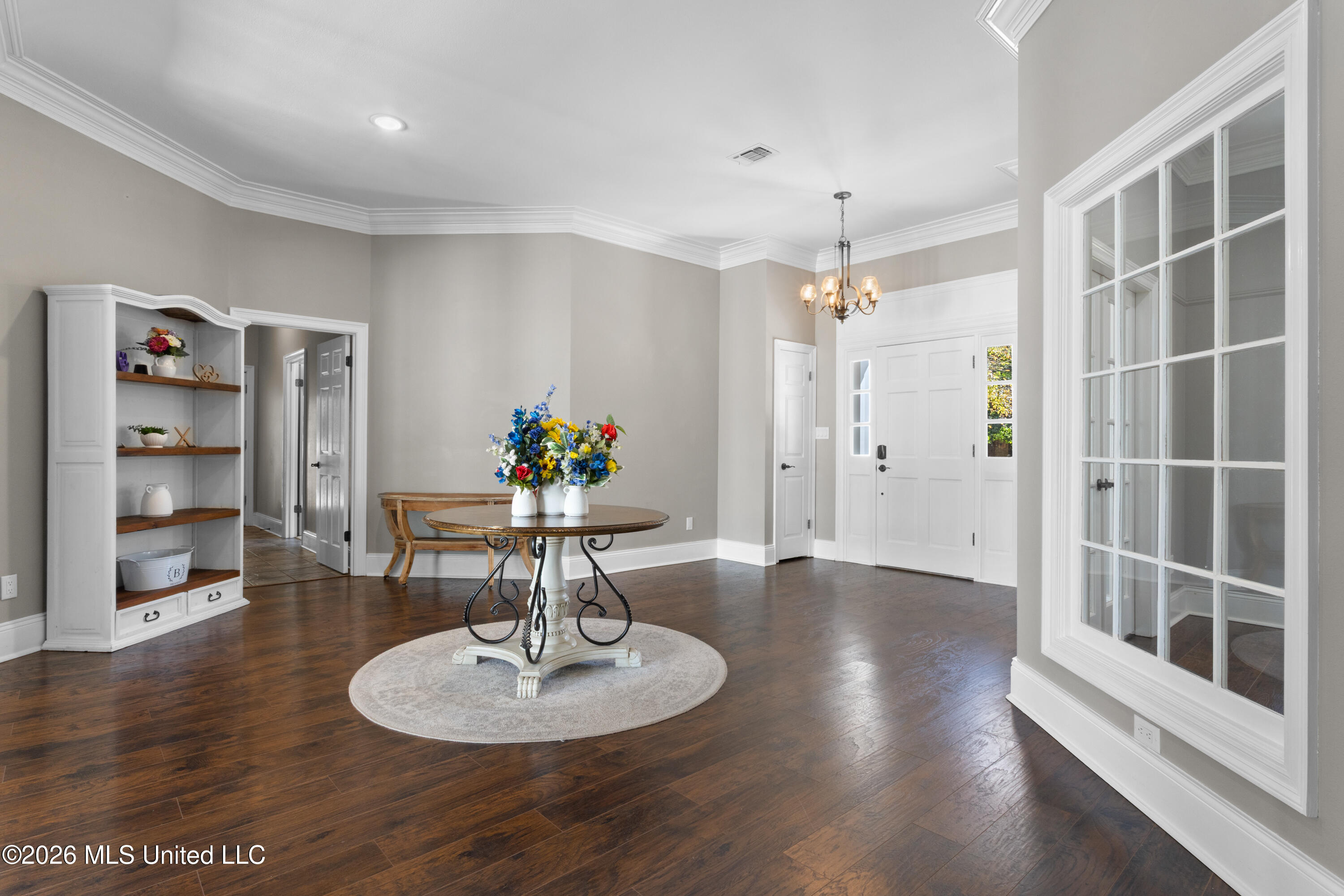 1009 Pino Street Property Photo 33