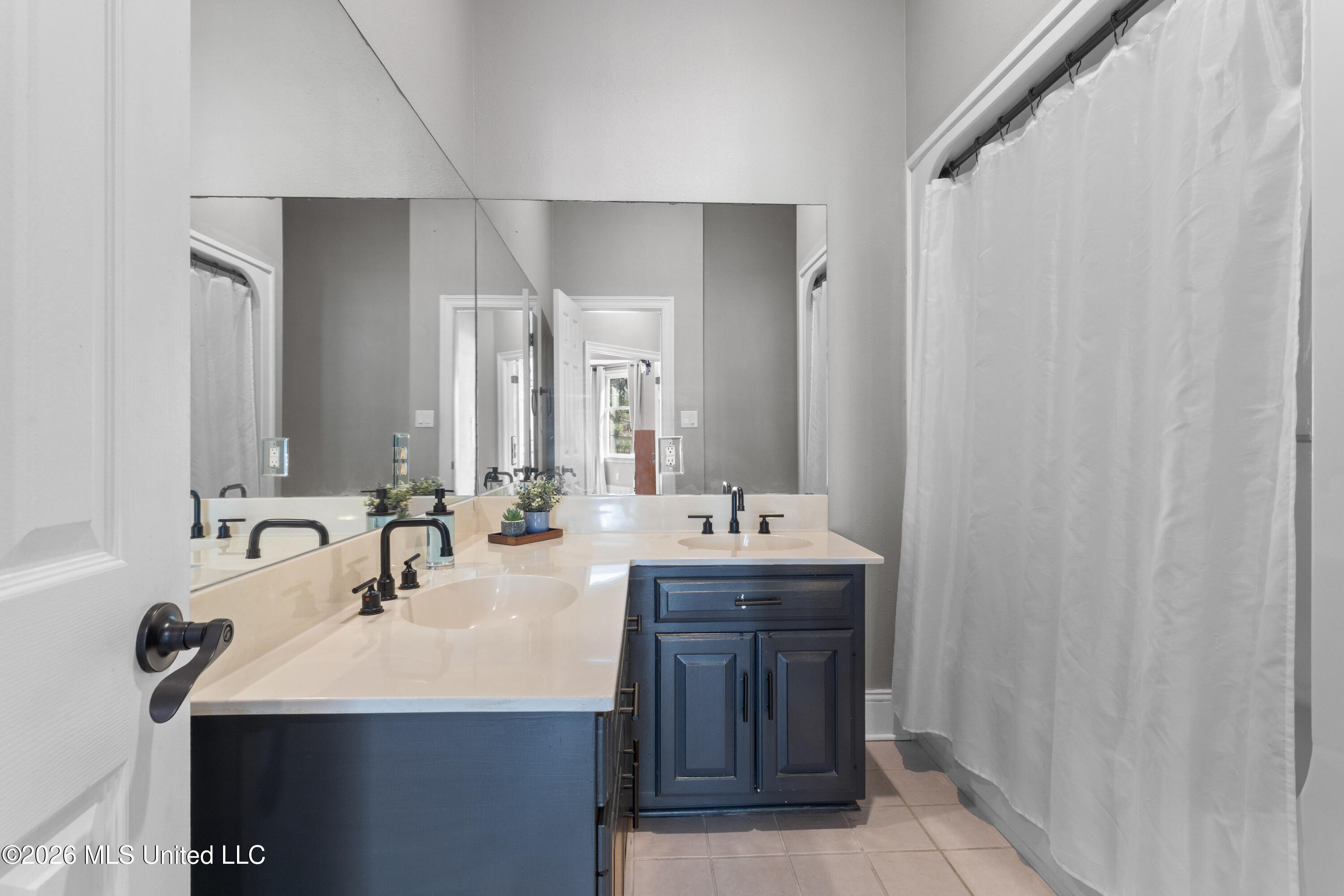 1009 Pino Street Property Photo 47