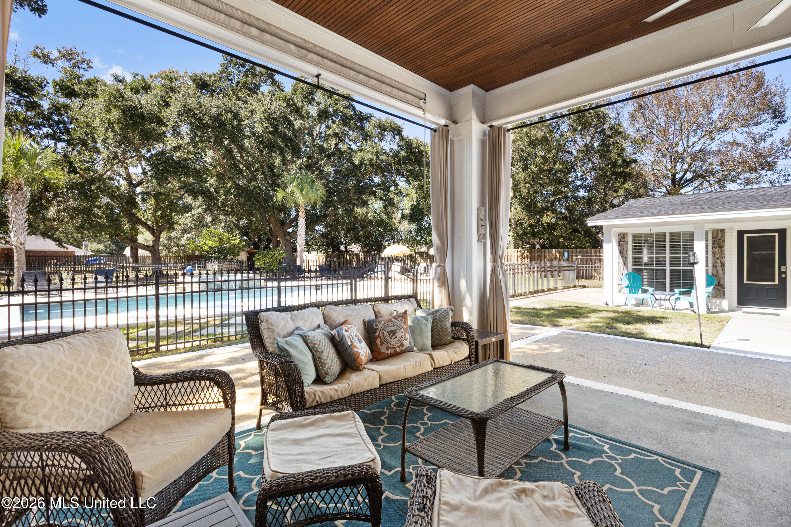 1009 Pino Street Property Photo 54