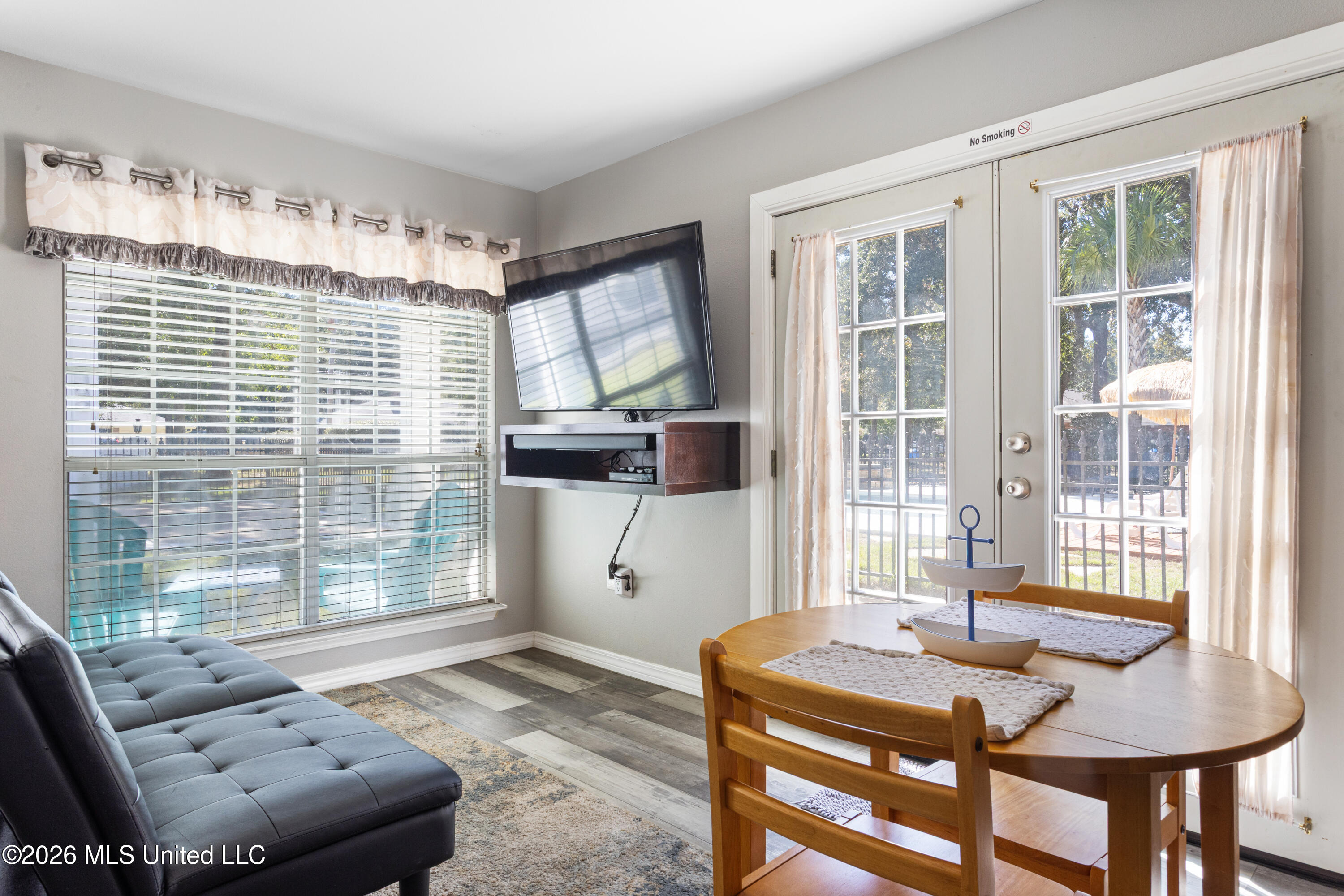 1009 Pino Street Property Photo 57
