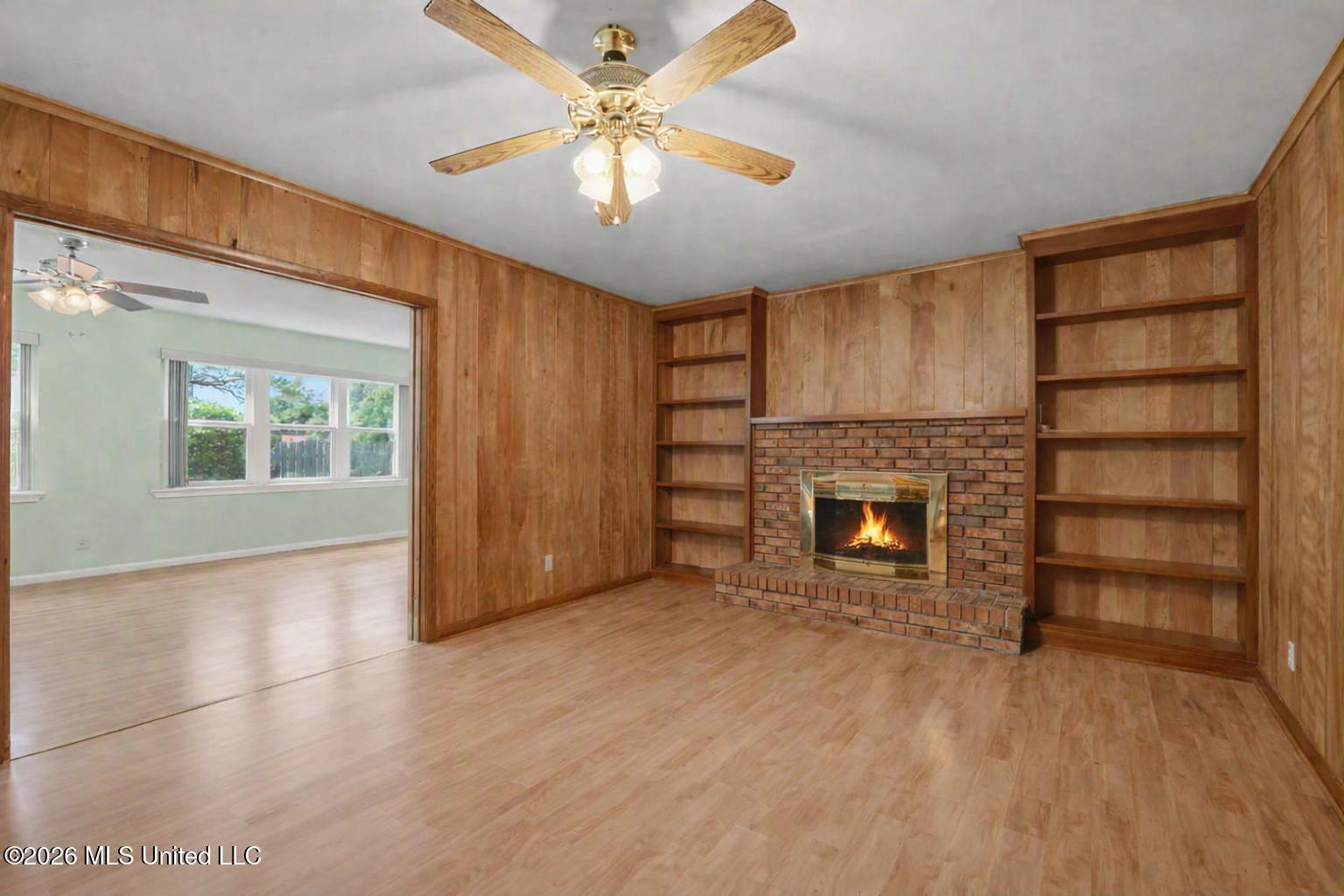 227 Pinewood Circle Property Photo 6