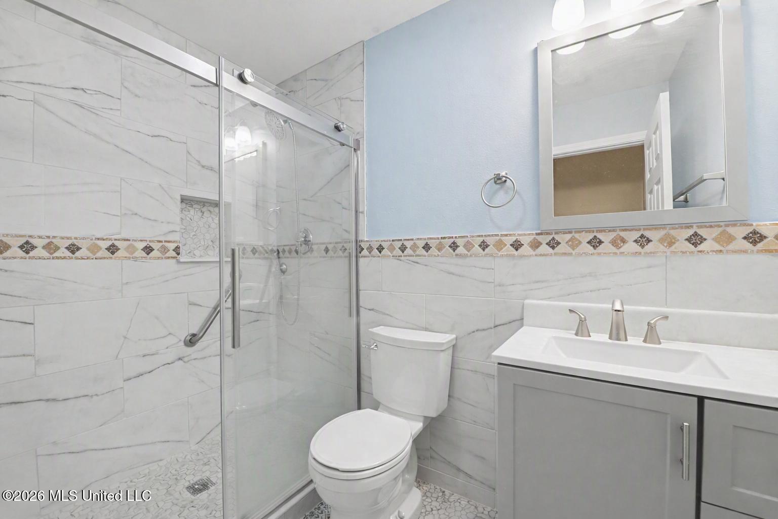 227 Pinewood Circle Property Photo 20