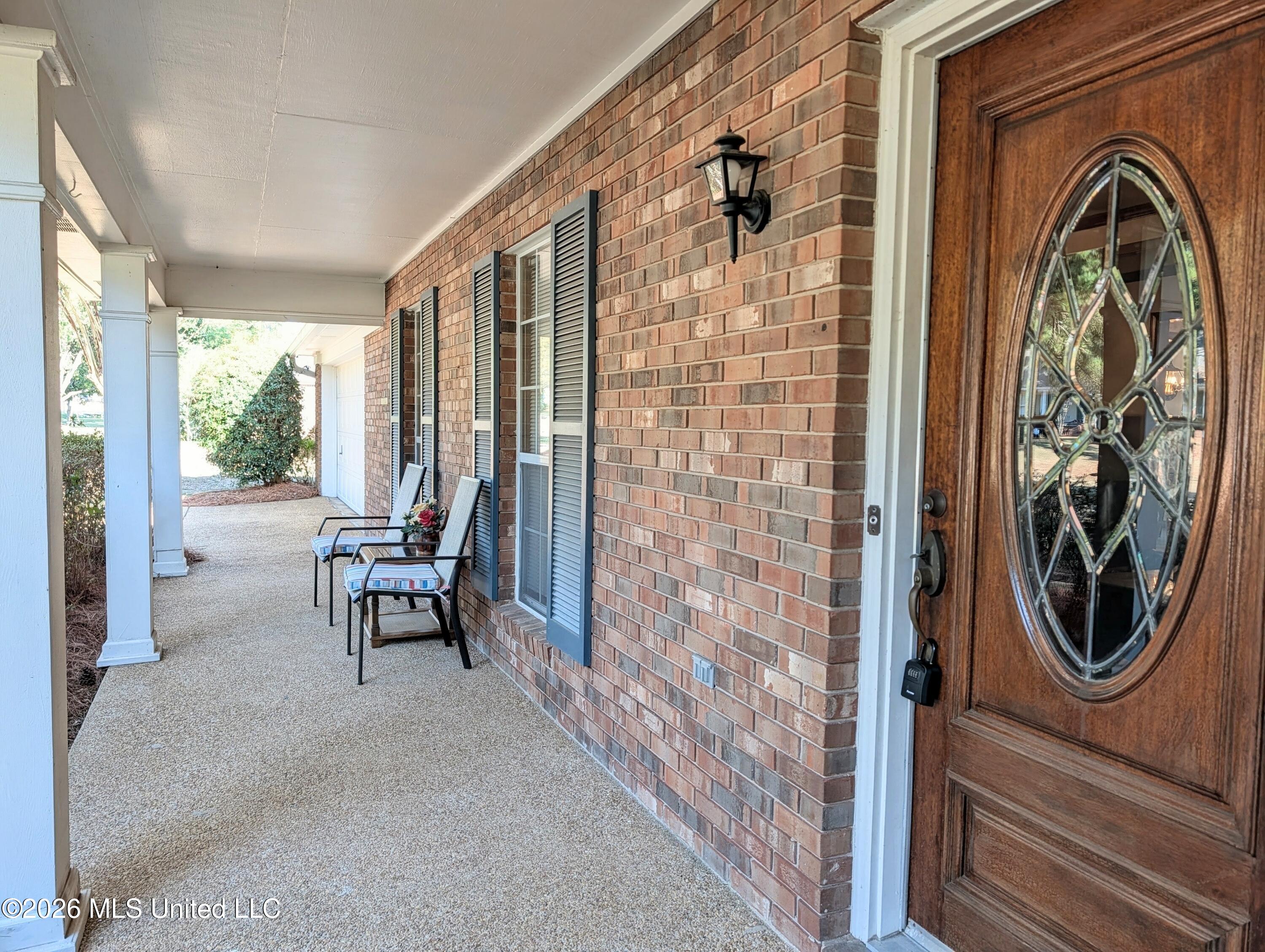 150 Sumac Drive Property Photo 4