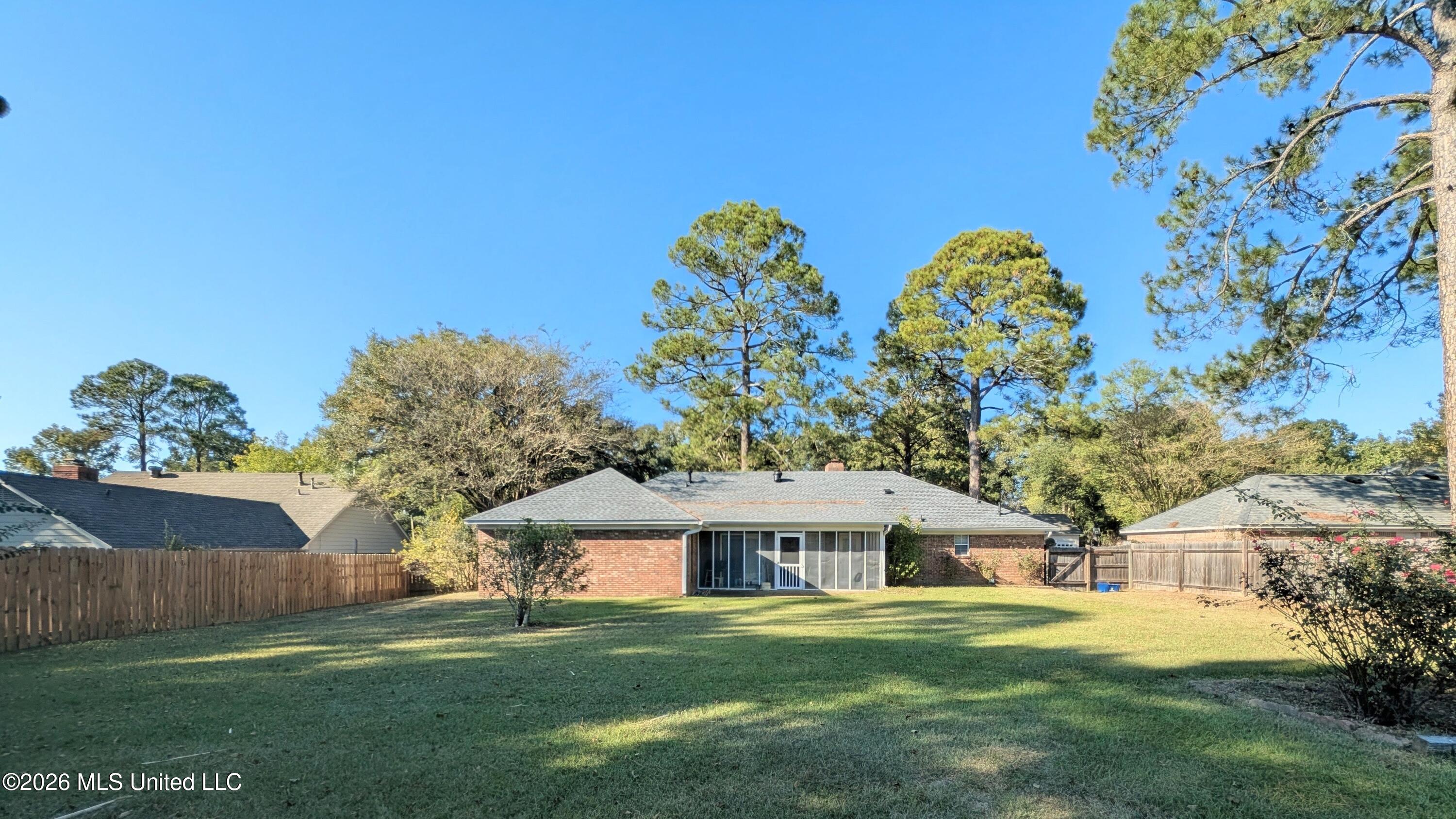 150 Sumac Drive Property Photo 24