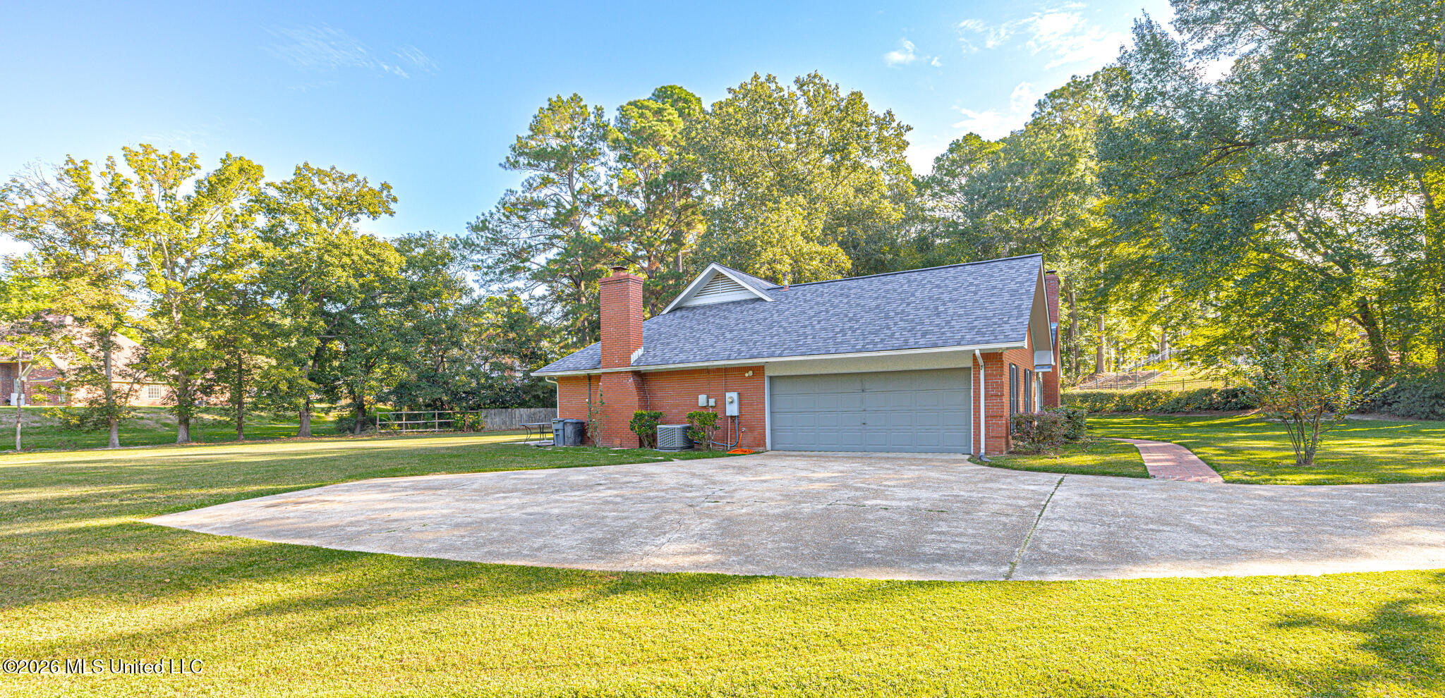 4313 Bishop Drive Property Photo 5