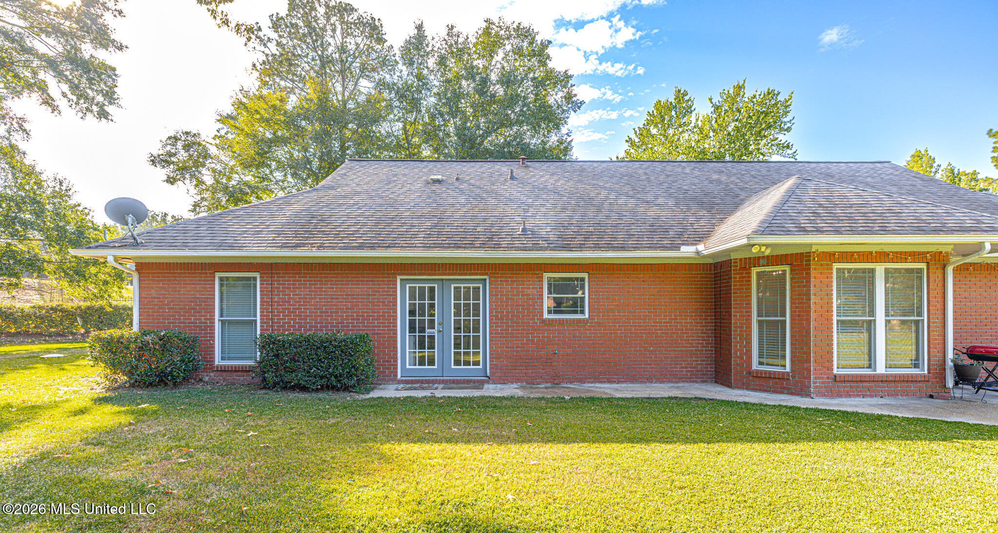 4313 Bishop Drive Property Photo 6