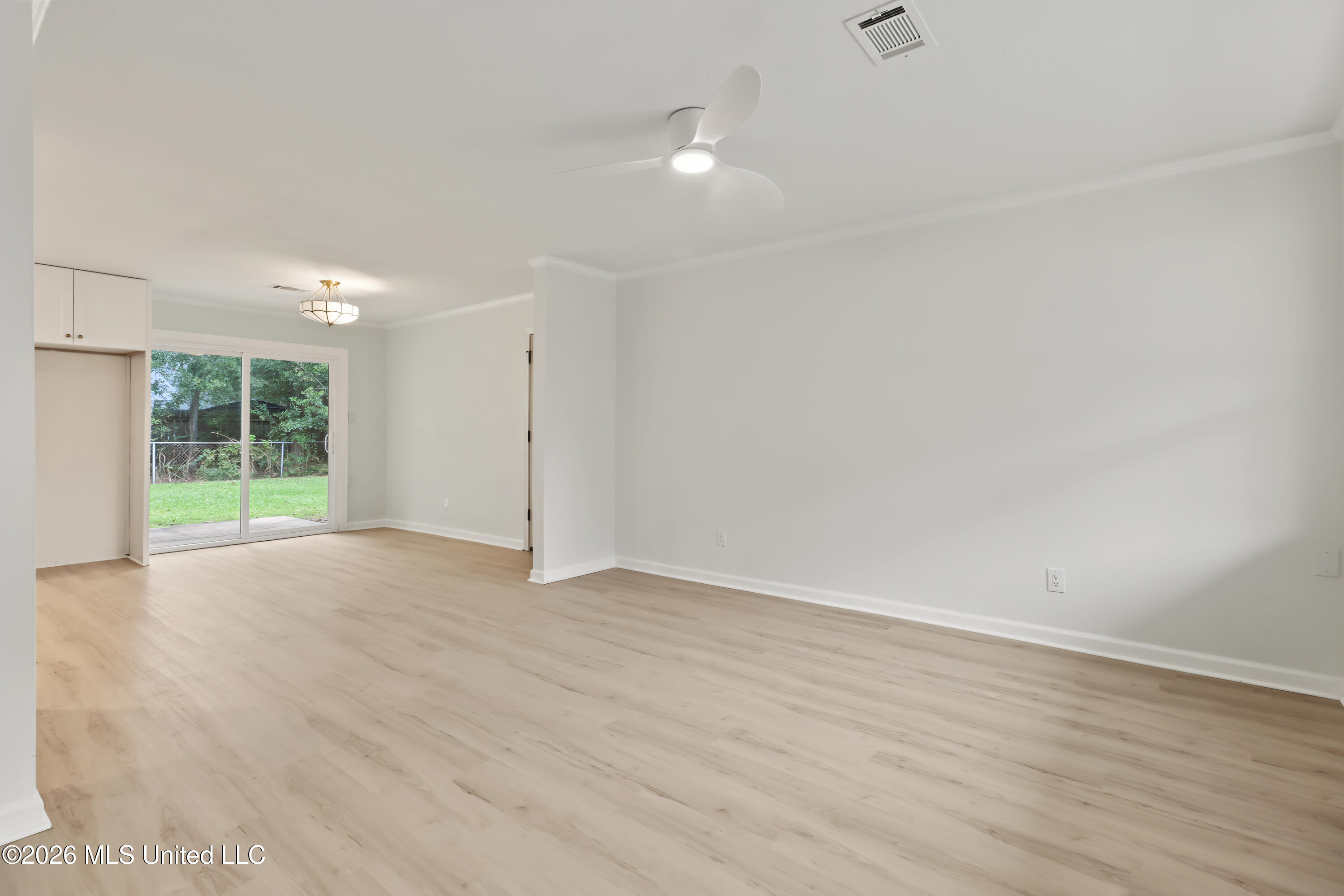 129 Woodland Circle Property Photo 12