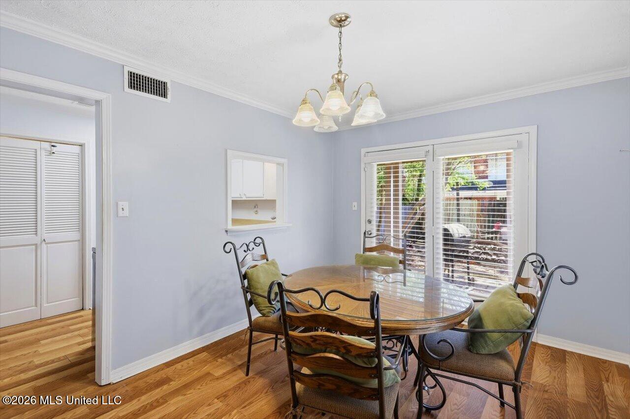 1851 N Allerton Boulevard Property Photo 10