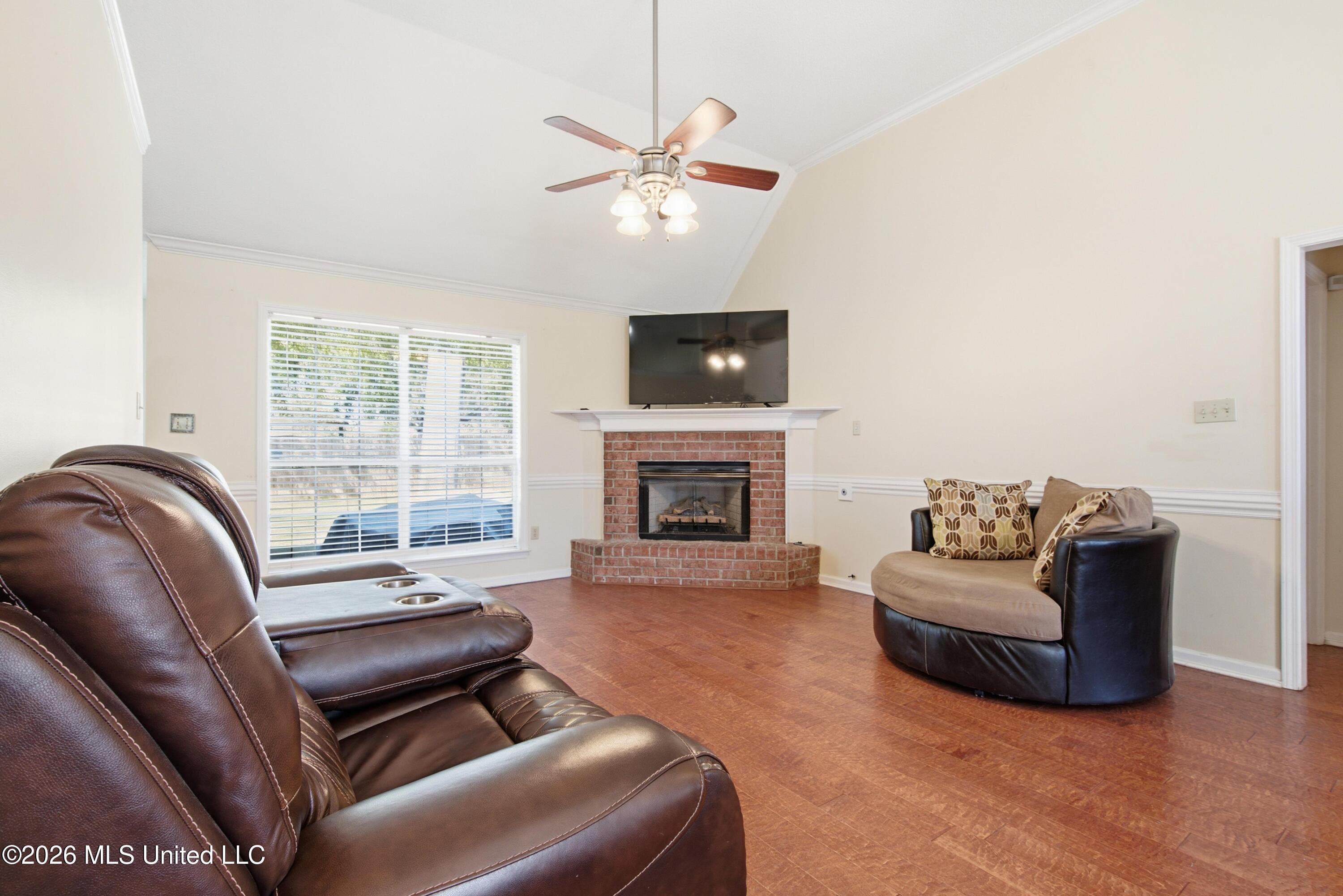 8903 Shellflower Drive Property Photo 5