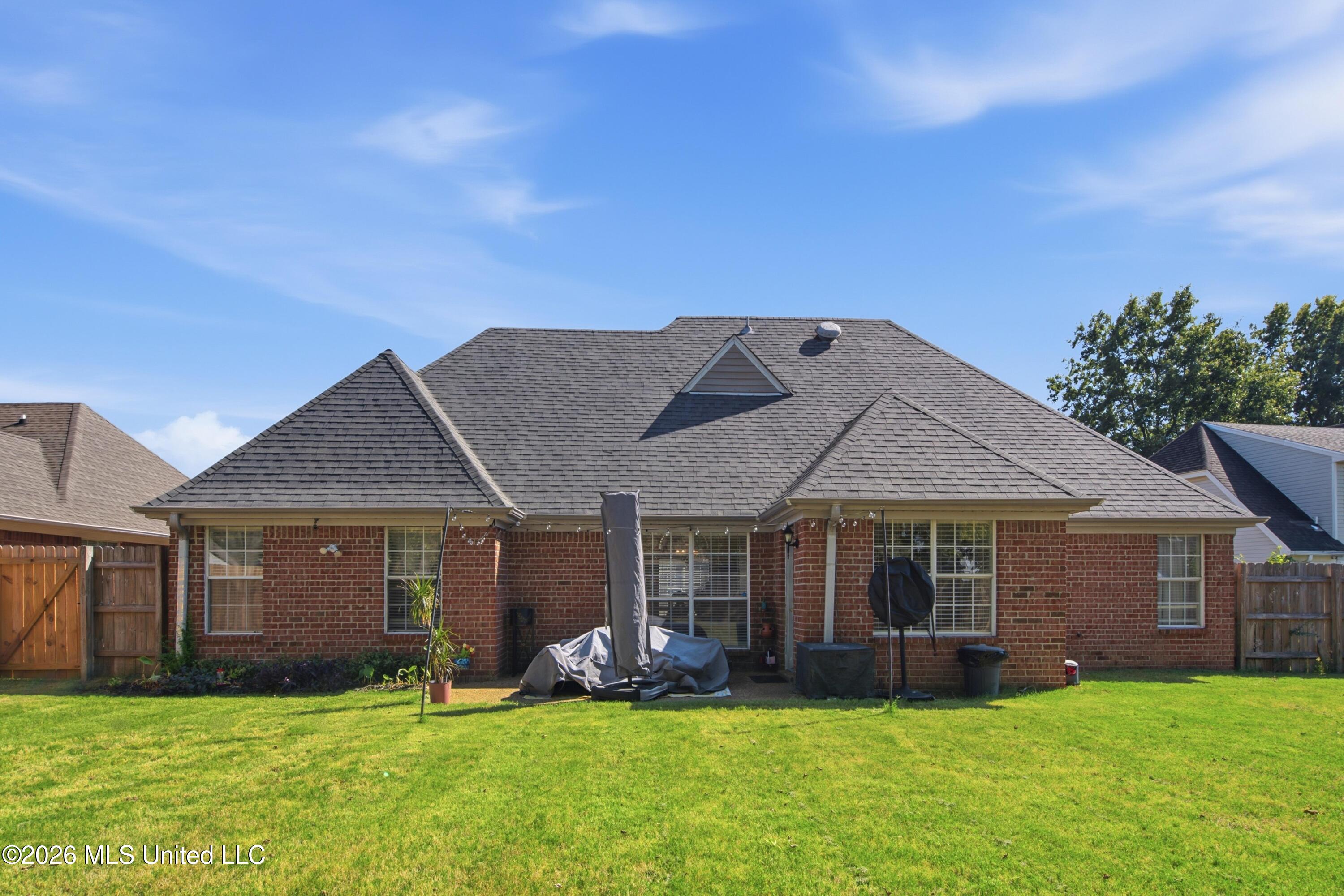8903 Shellflower Drive Property Photo 21