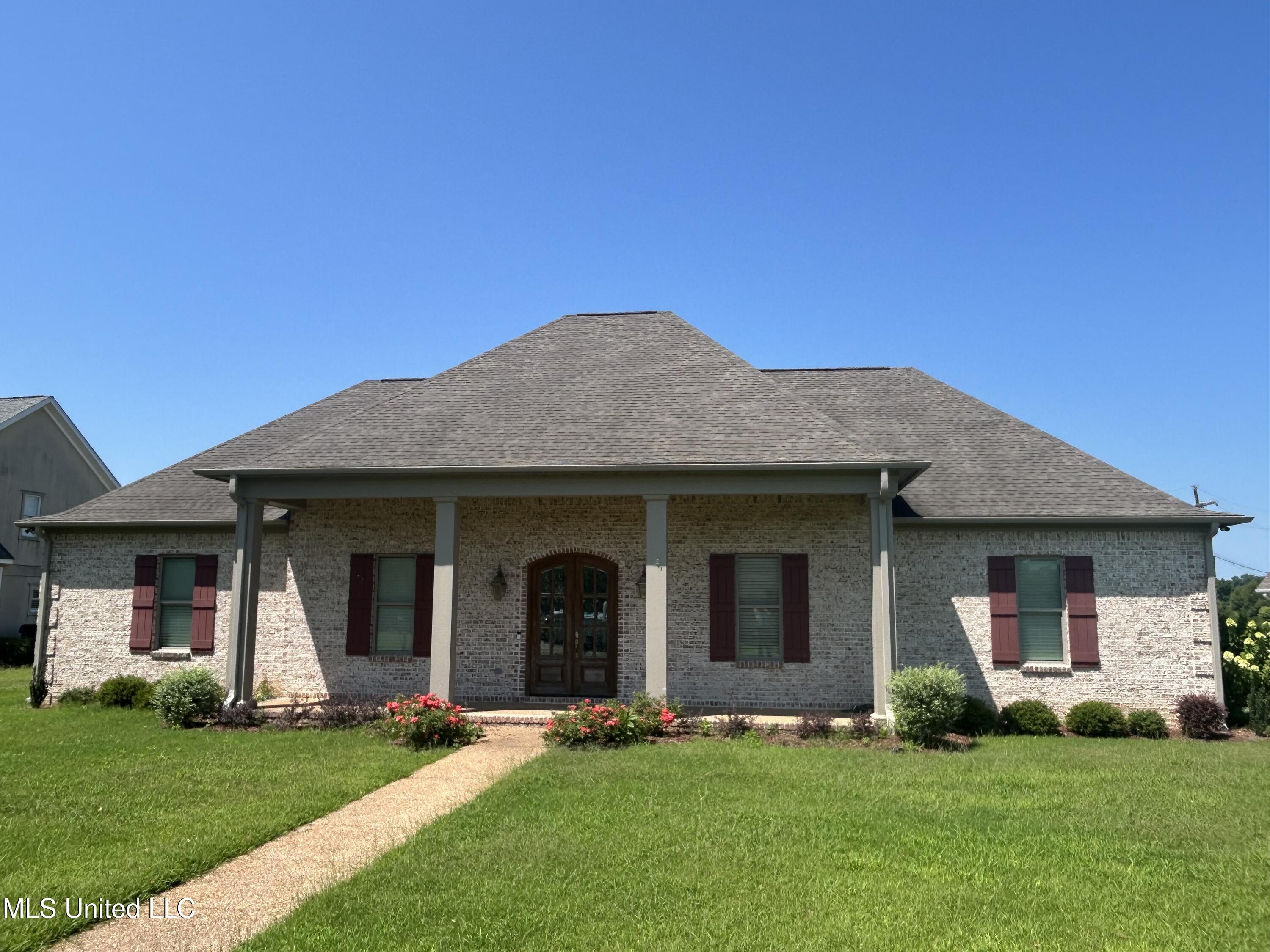 1306 Robert E Lee Drive Property Photo 1