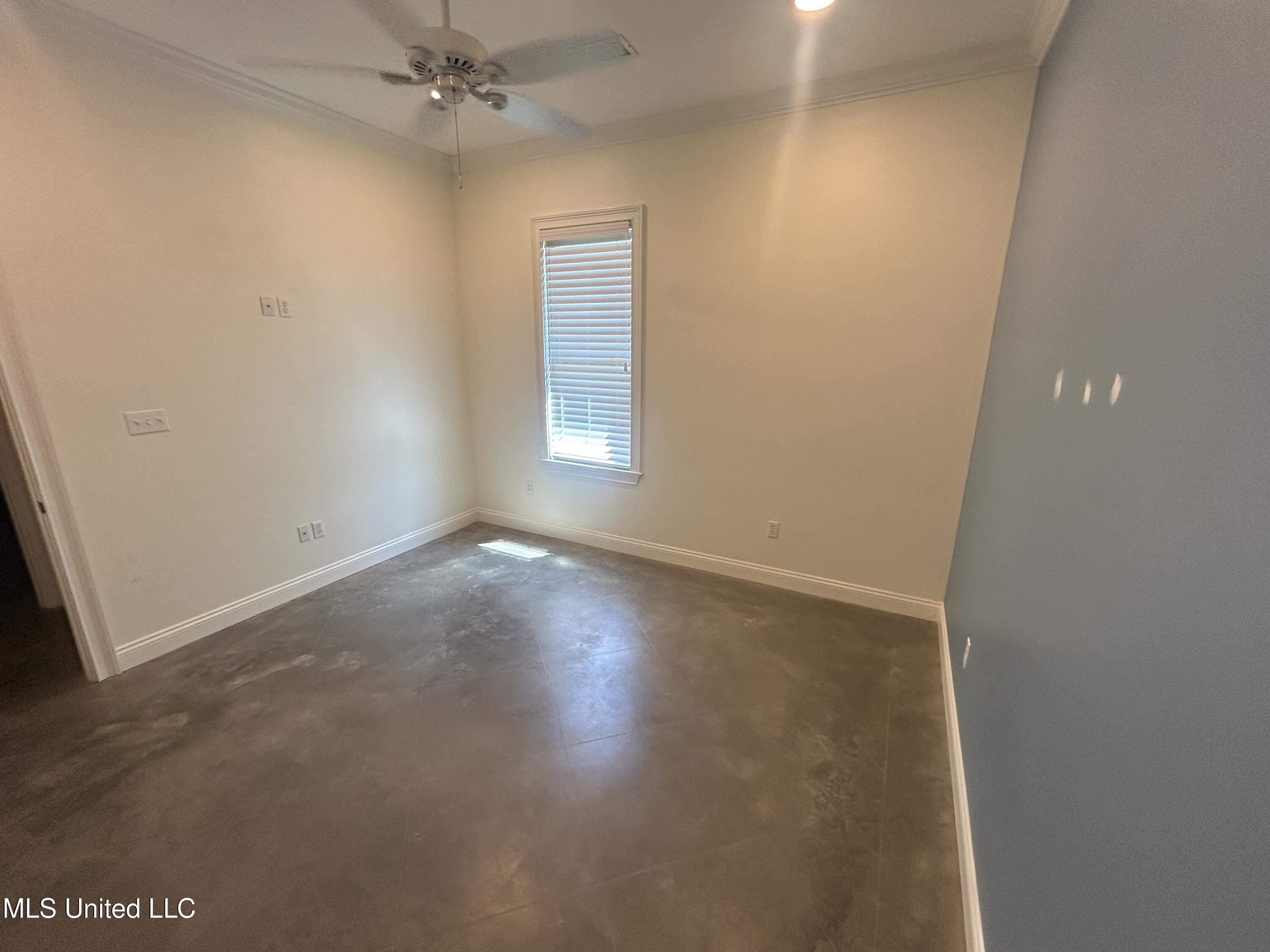 1306 Robert E Lee Drive Property Photo 11