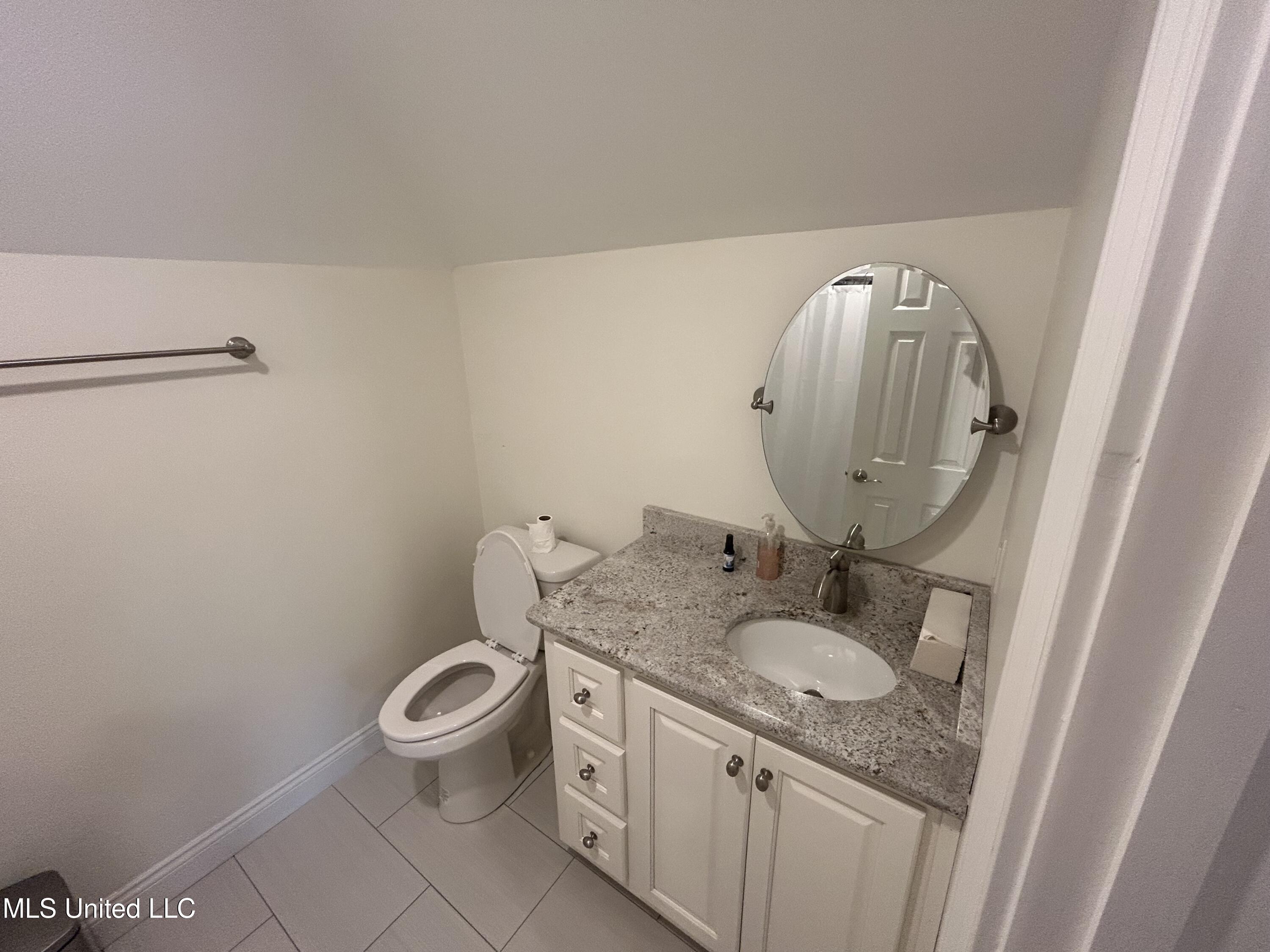 1306 Robert E Lee Drive Property Photo 16