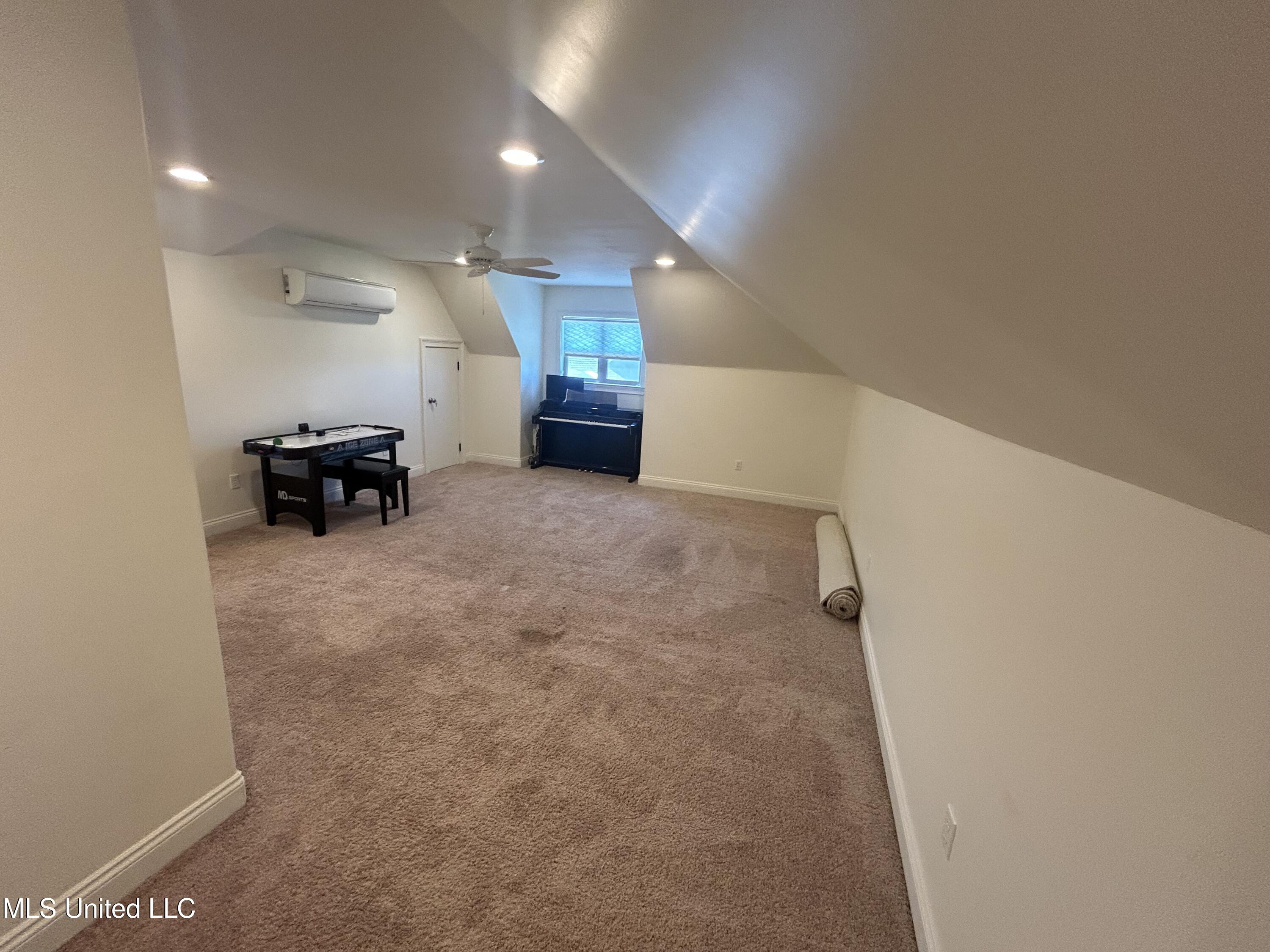 1306 Robert E Lee Drive Property Photo 18