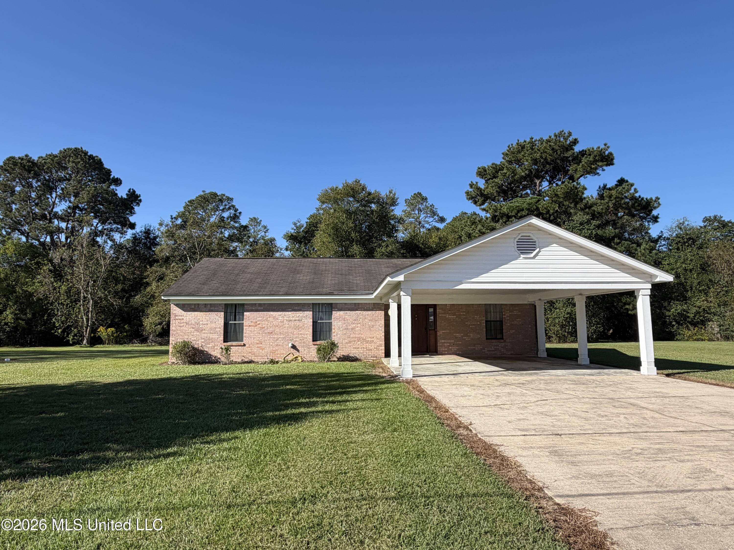 72 Jolly Roger Point Property Photo 1