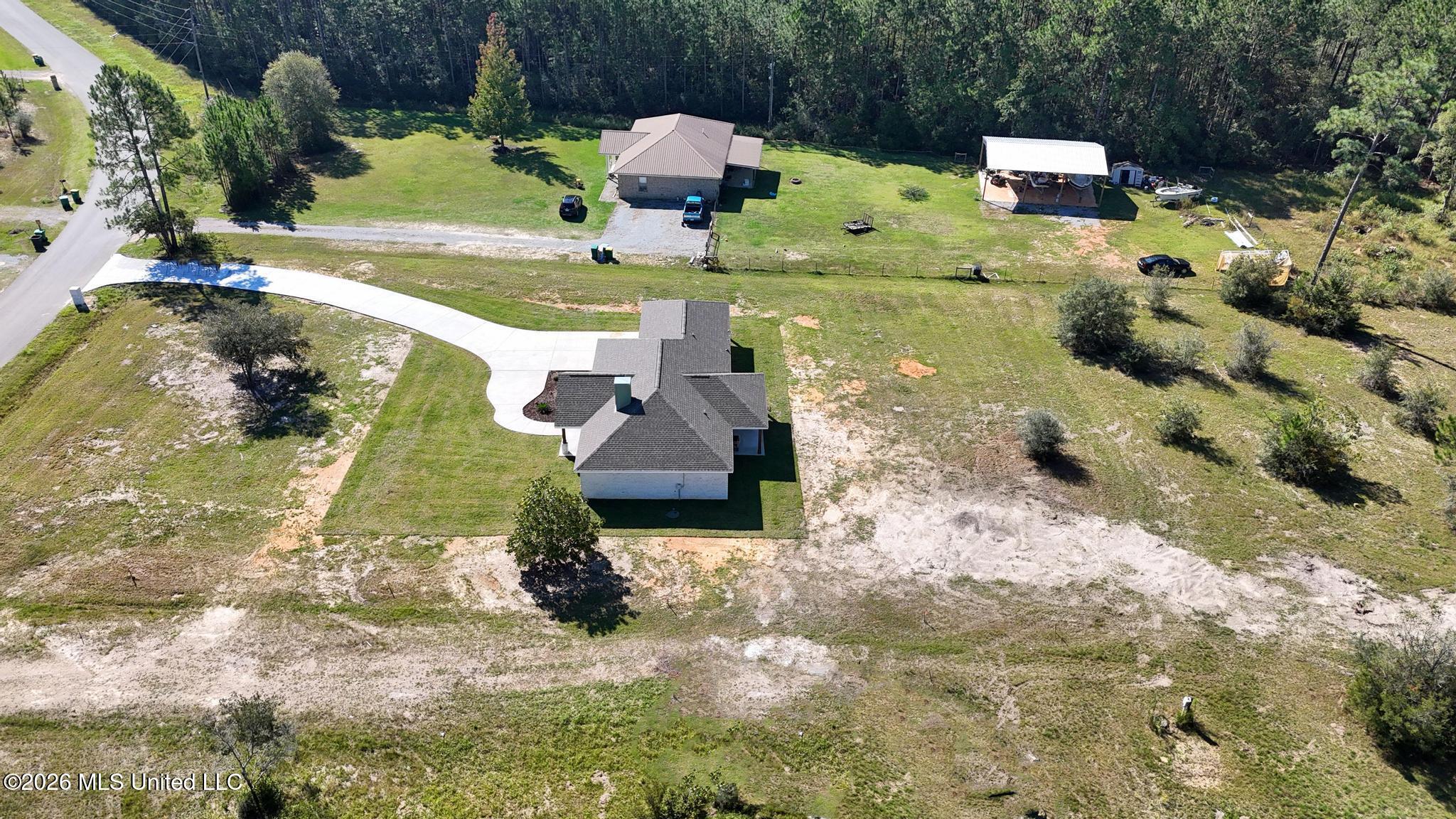 13405 Fox Run Drive Property Photo 4