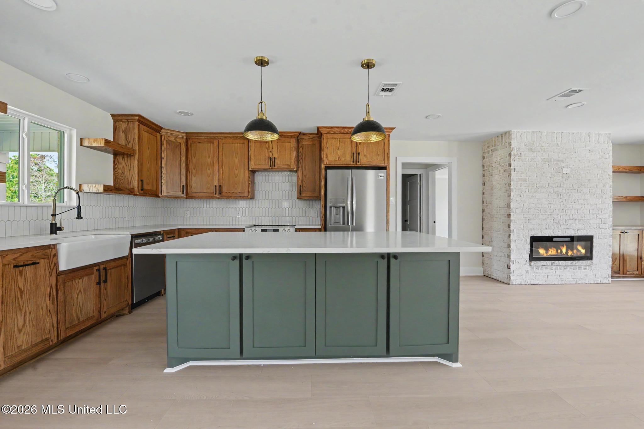 13405 Fox Run Drive Property Photo 11