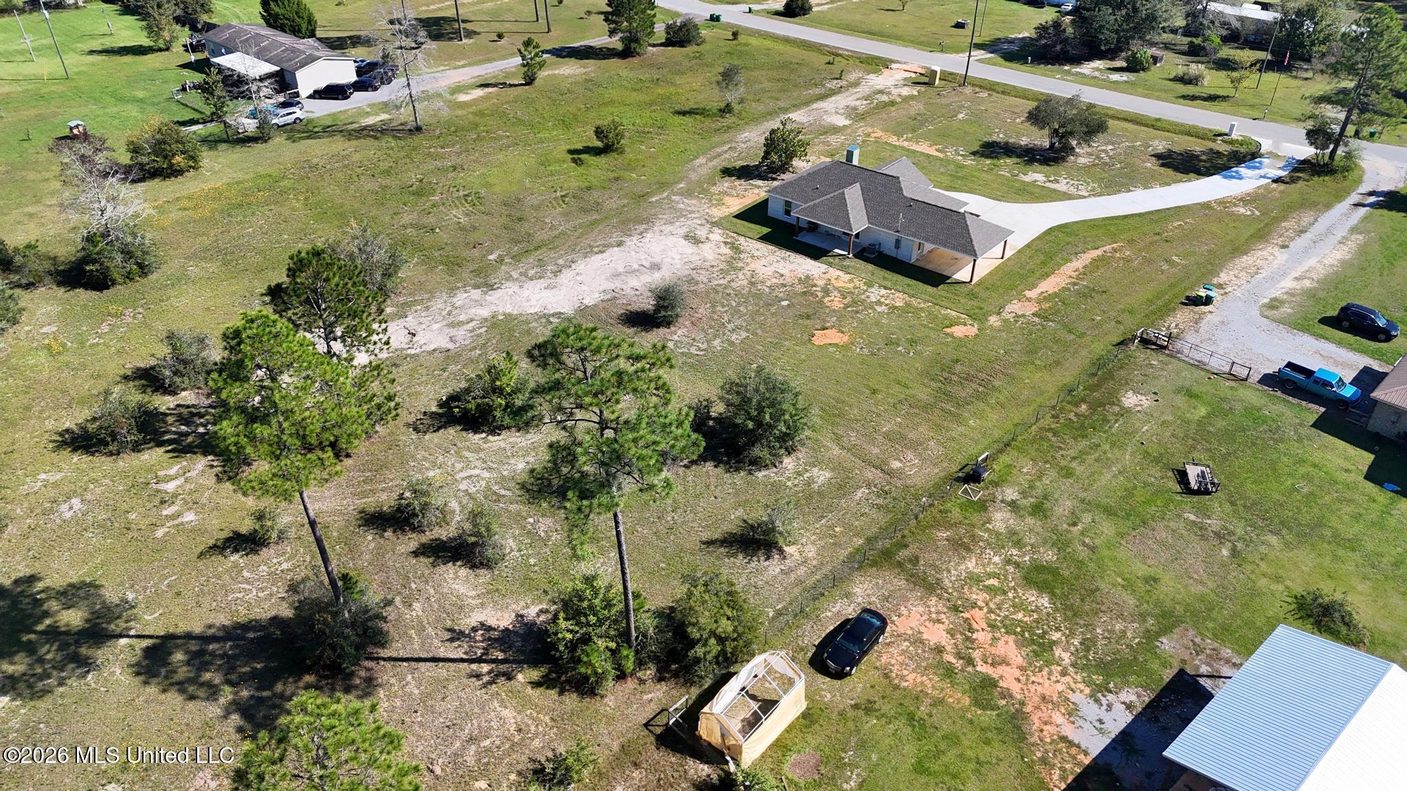 13405 Fox Run Drive Property Photo 37
