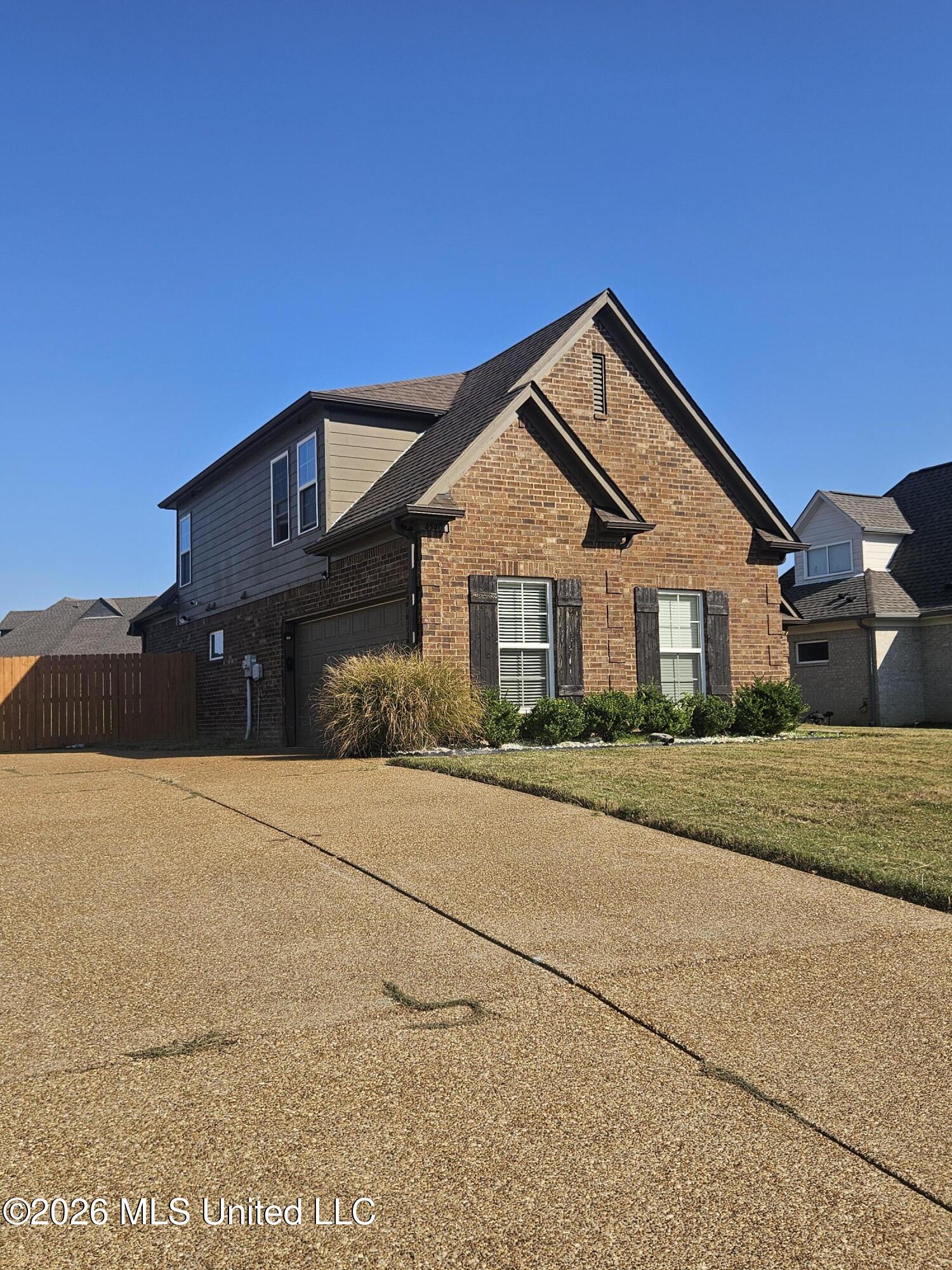 4540 West Cove Property Photo 2