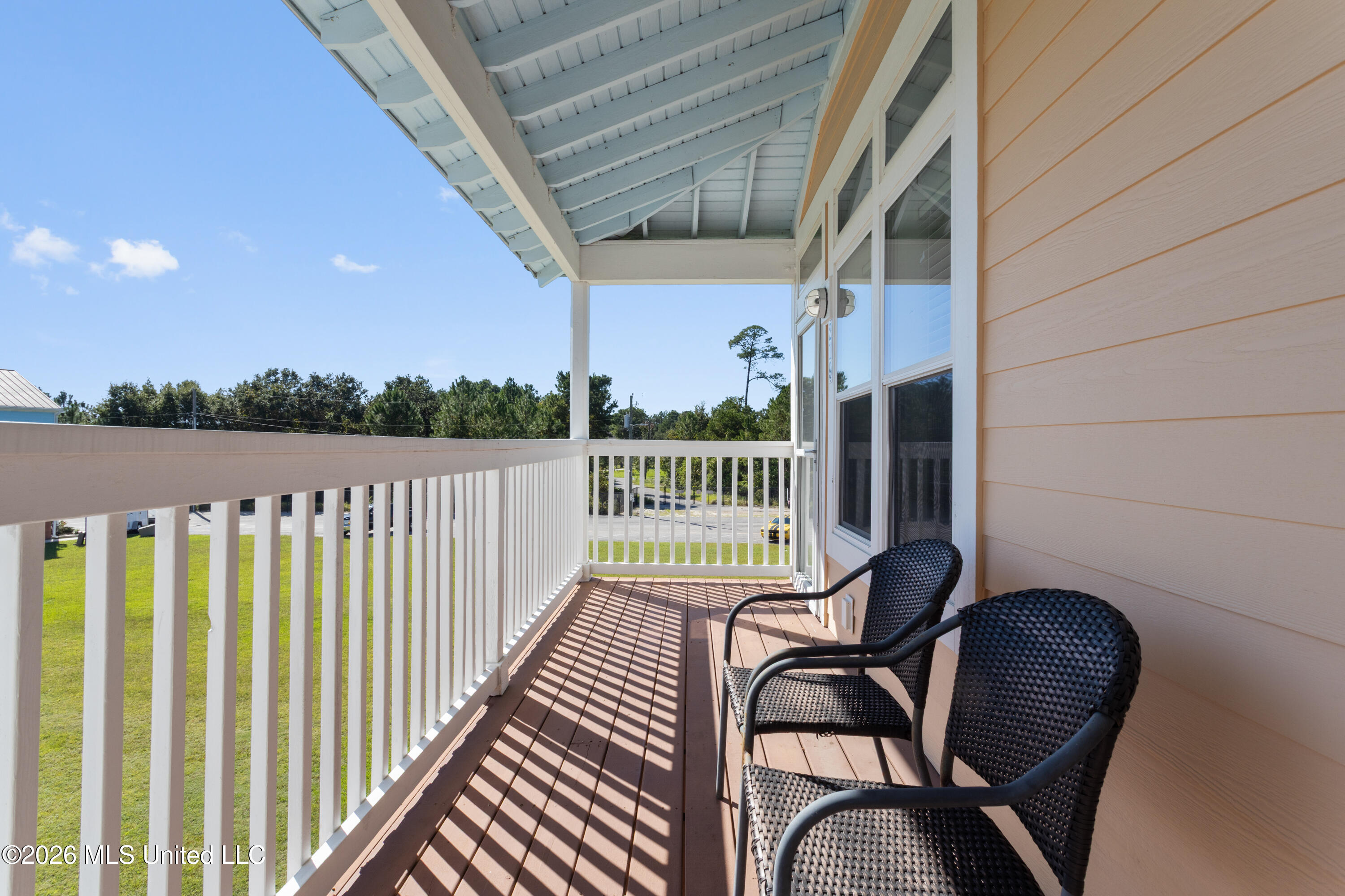 1515 E Beach Boulevard Property Photo 6