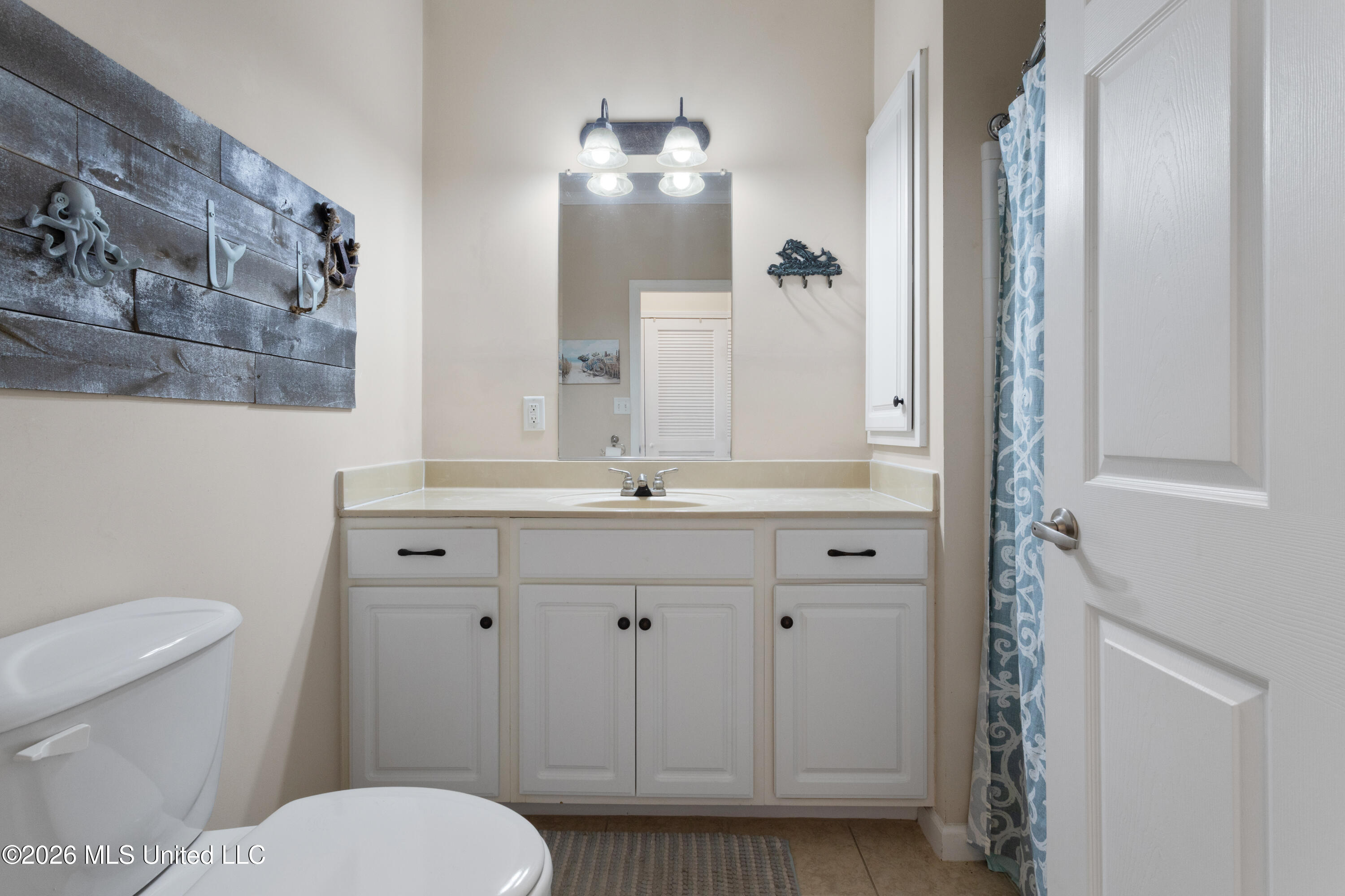 1515 E Beach Boulevard Property Photo 21