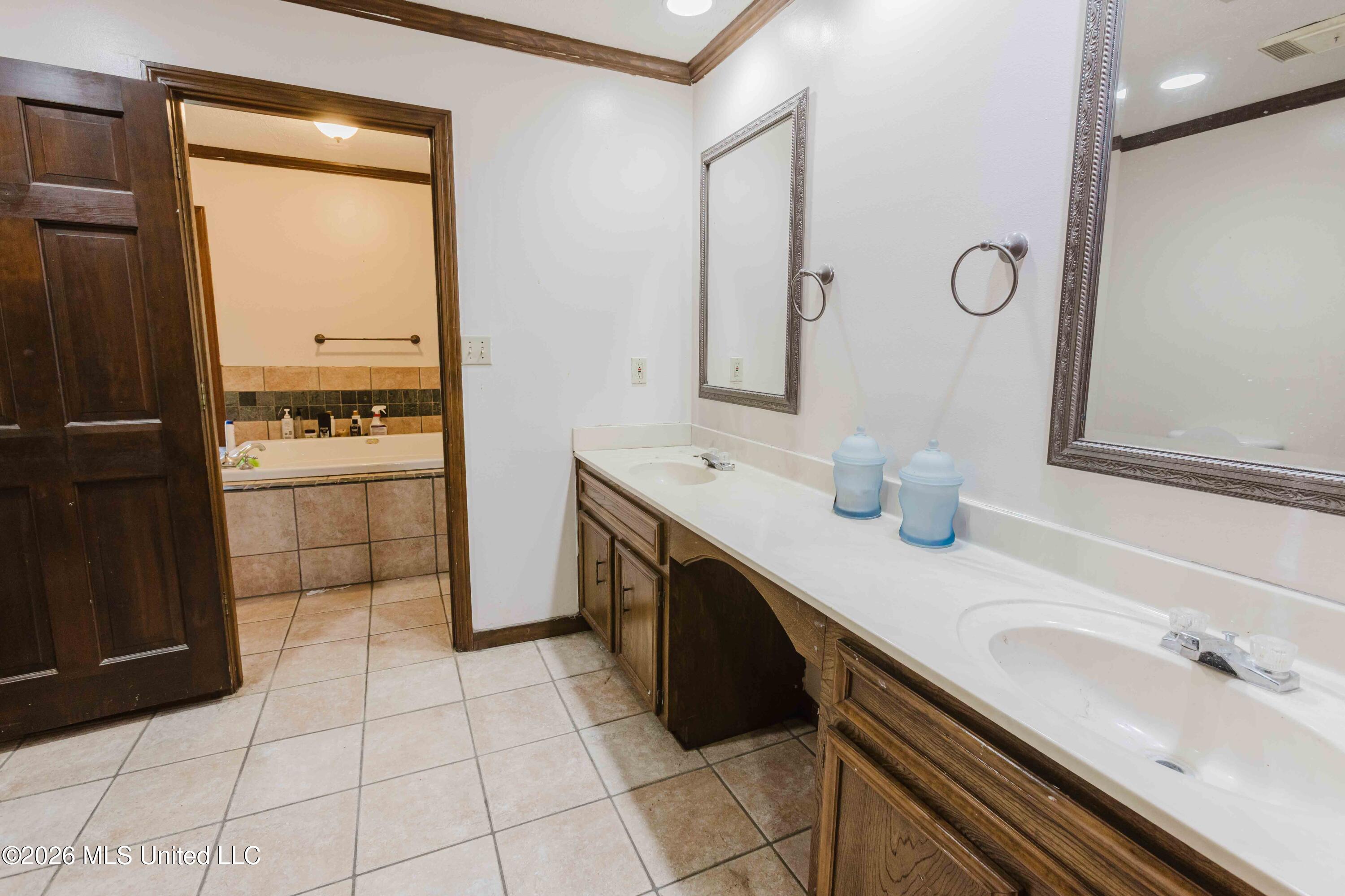 3010 Lee Avenue Property Photo 19