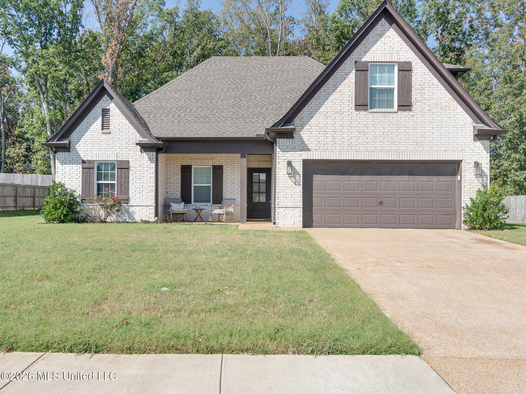 3821 Washington Woods Road Property Photo 2