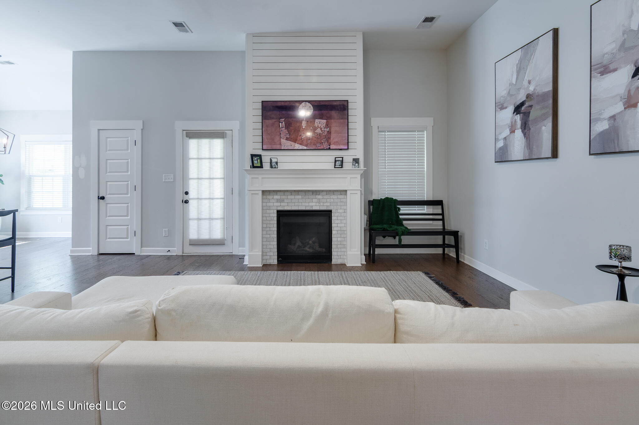 3821 Washington Woods Road Property Photo 5