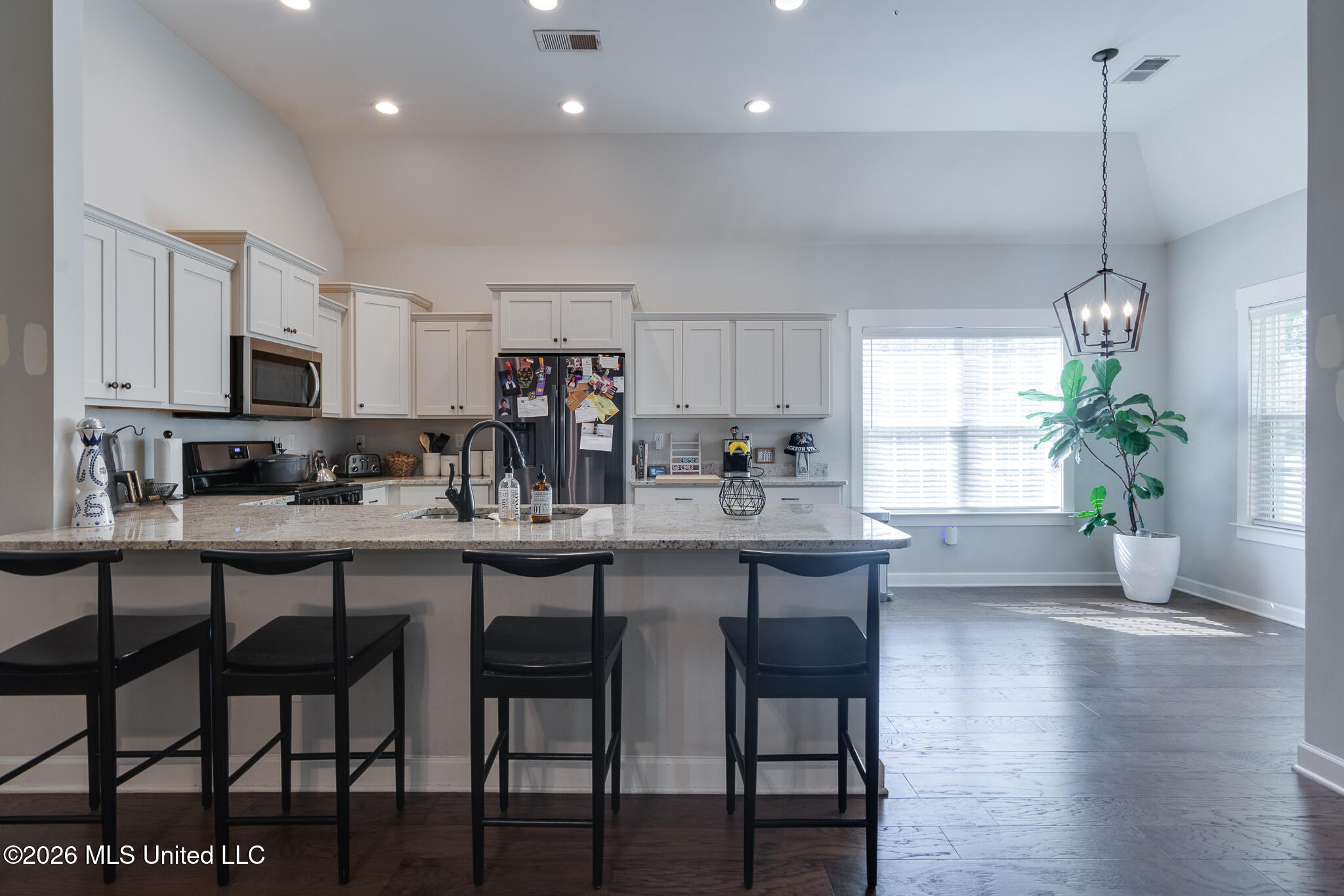 3821 Washington Woods Road Property Photo 12