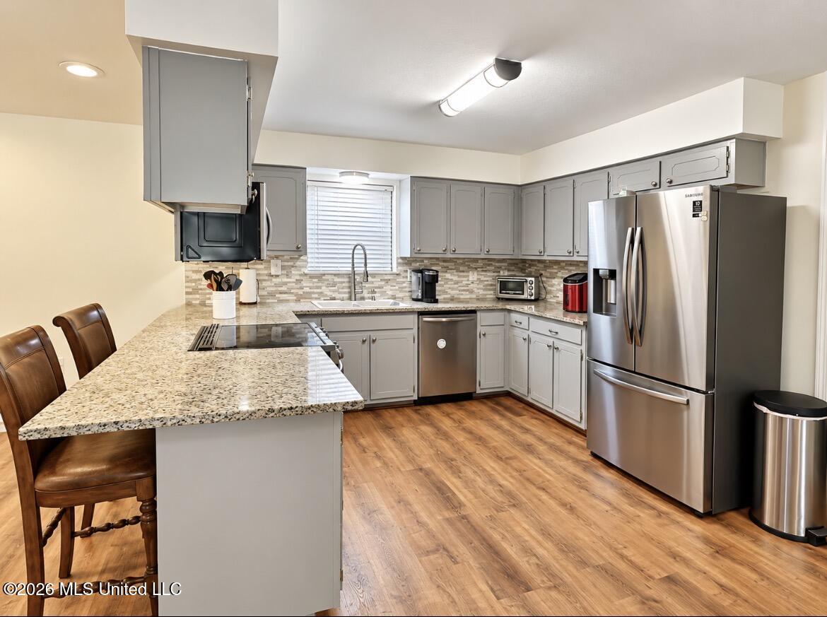 12455 Cox Road Property Photo 4