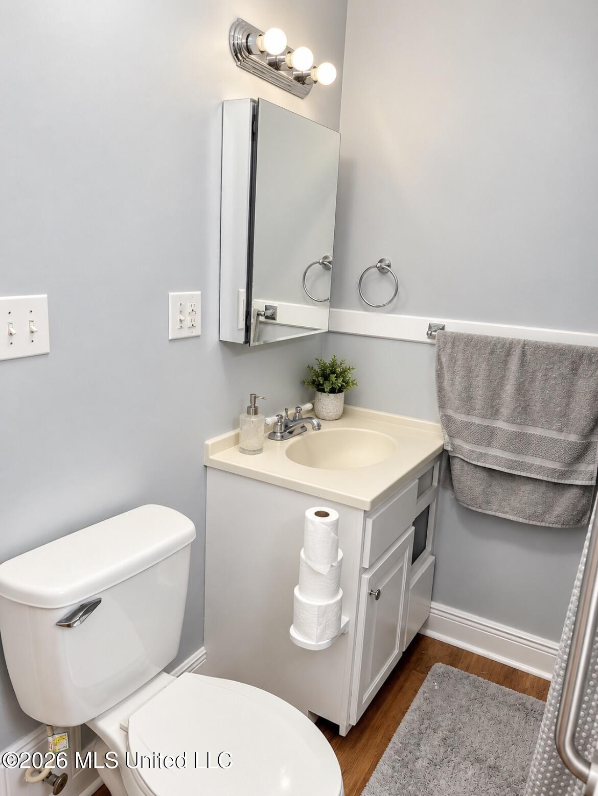 12455 Cox Road Property Photo 10