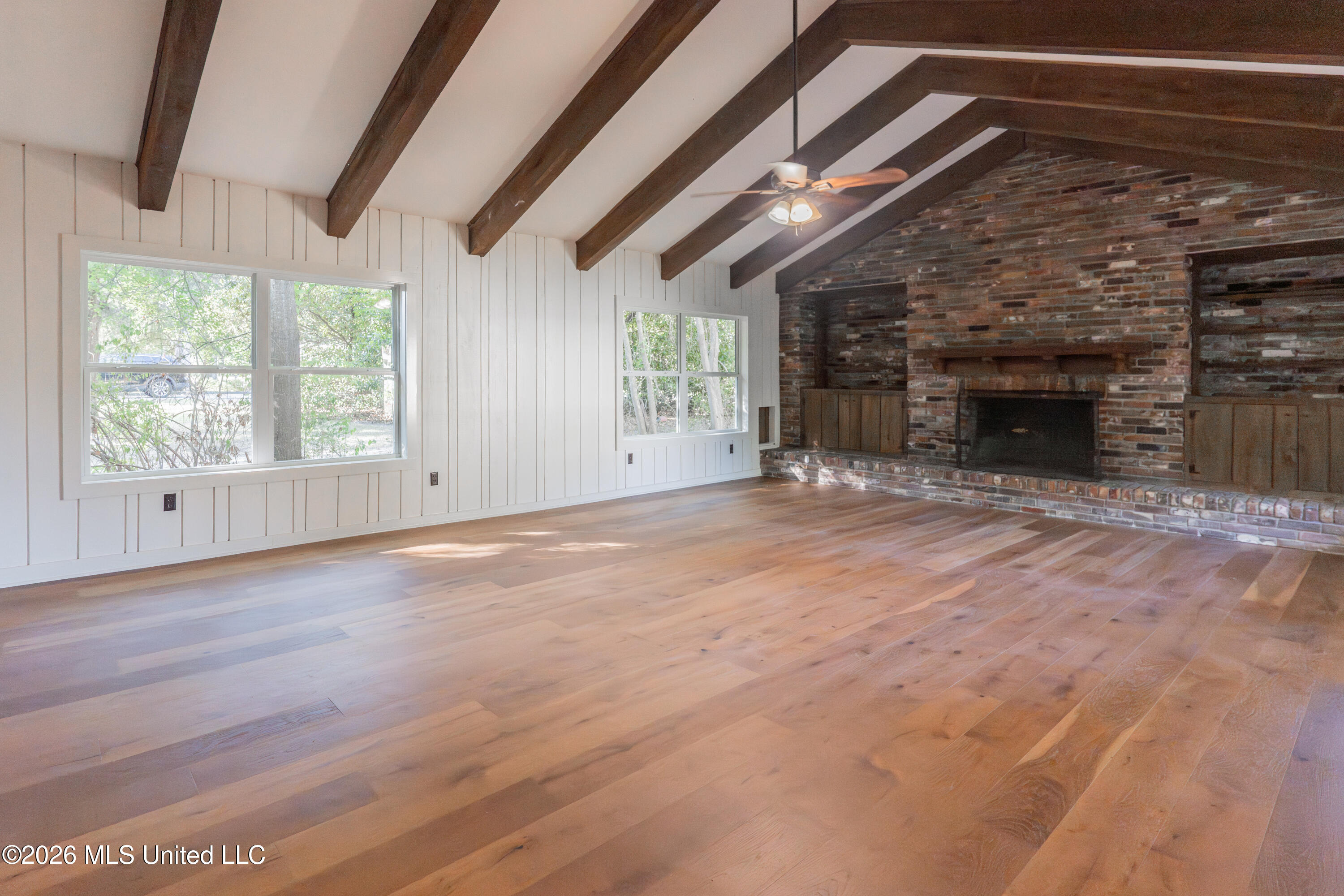 207 Mount Salus Drive Property Photo 7