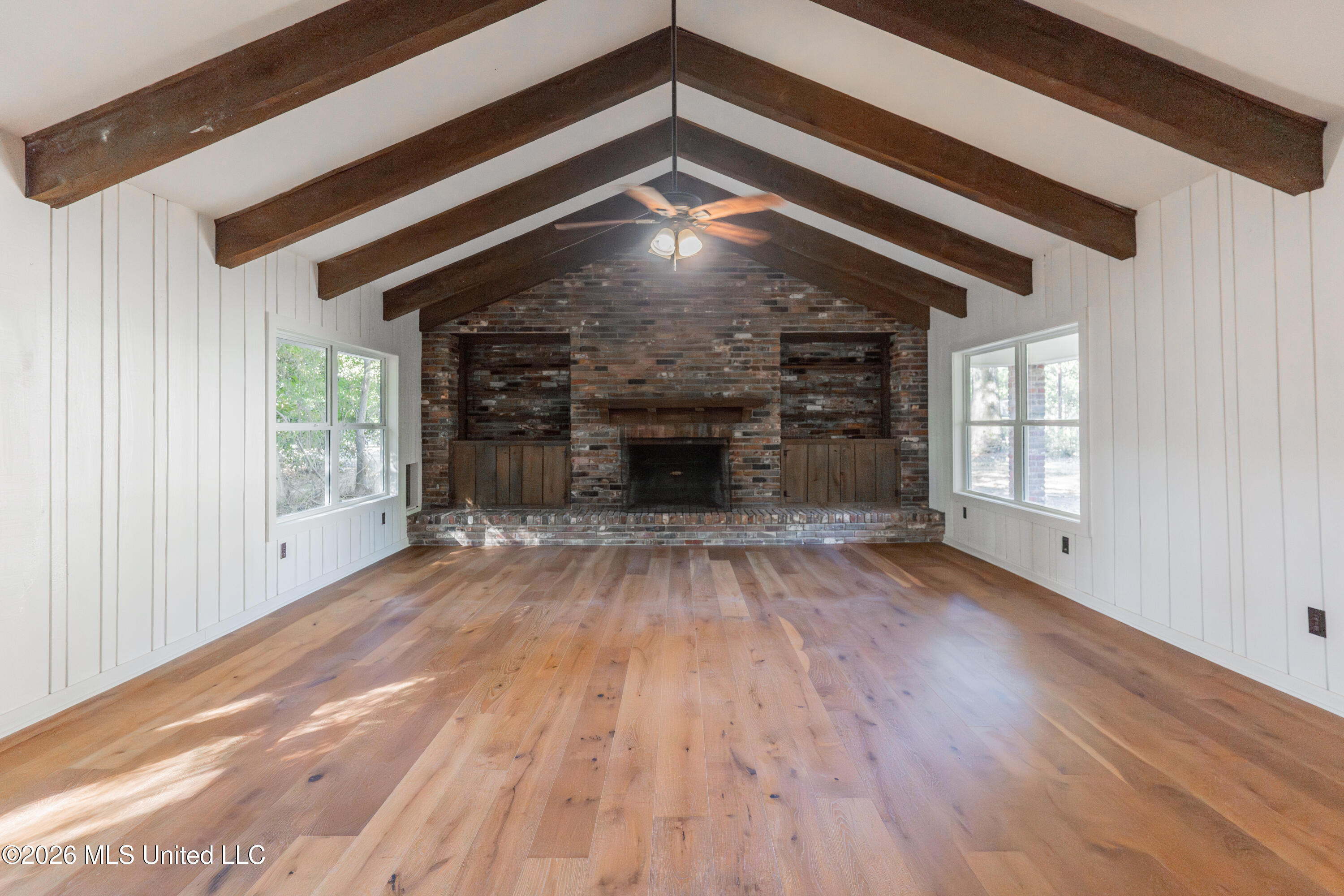 207 Mount Salus Drive Property Photo 8