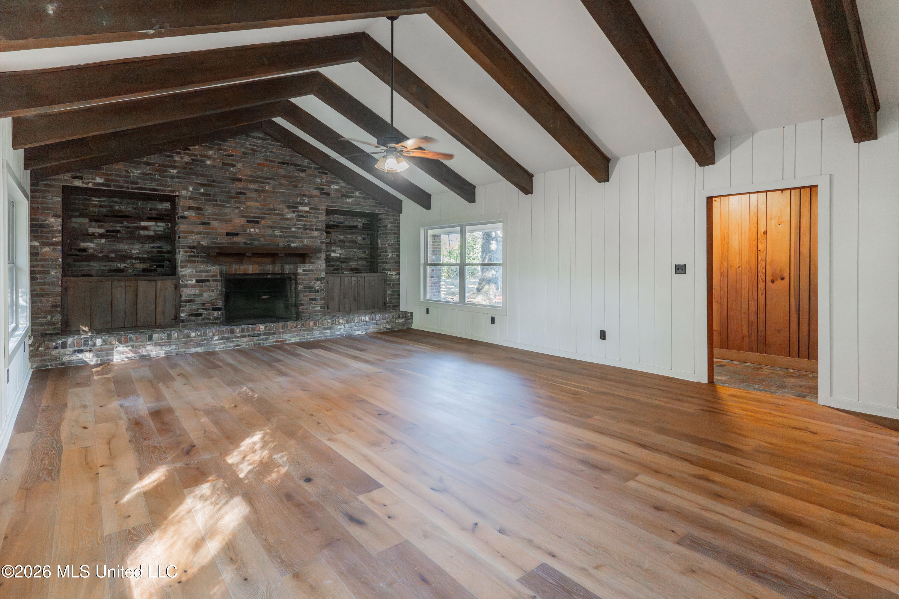 207 Mount Salus Drive Property Photo 9