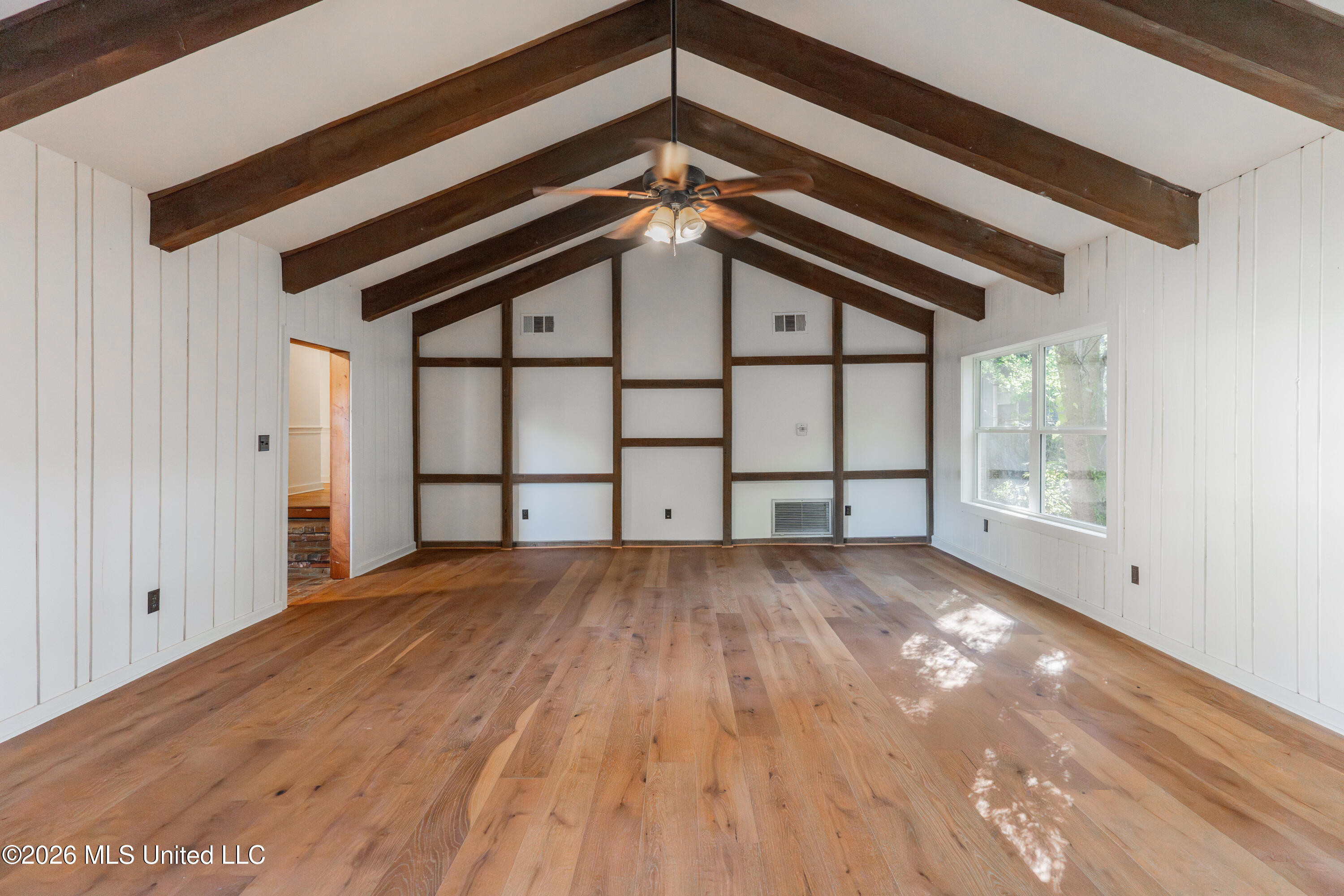 207 Mount Salus Drive Property Photo 11