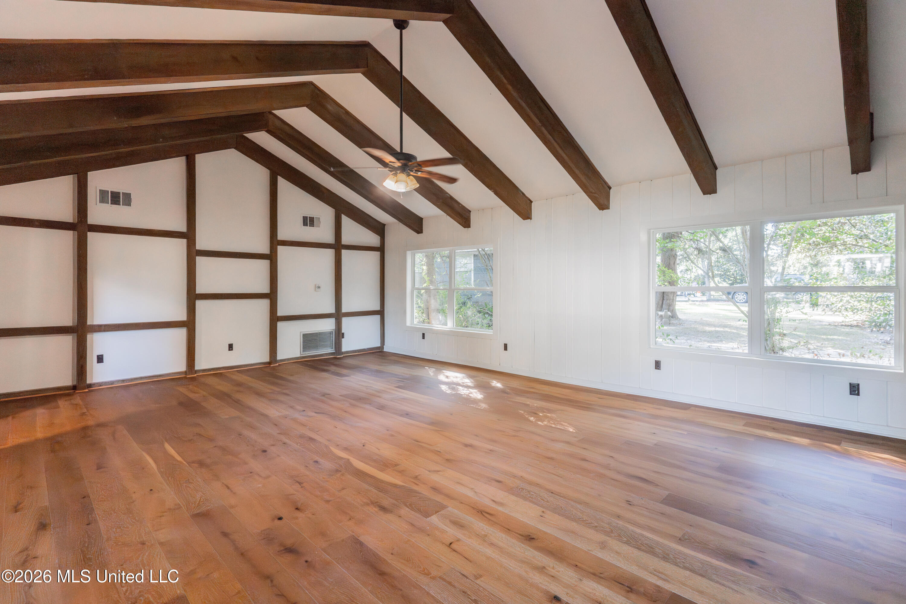 207 Mount Salus Drive Property Photo 12