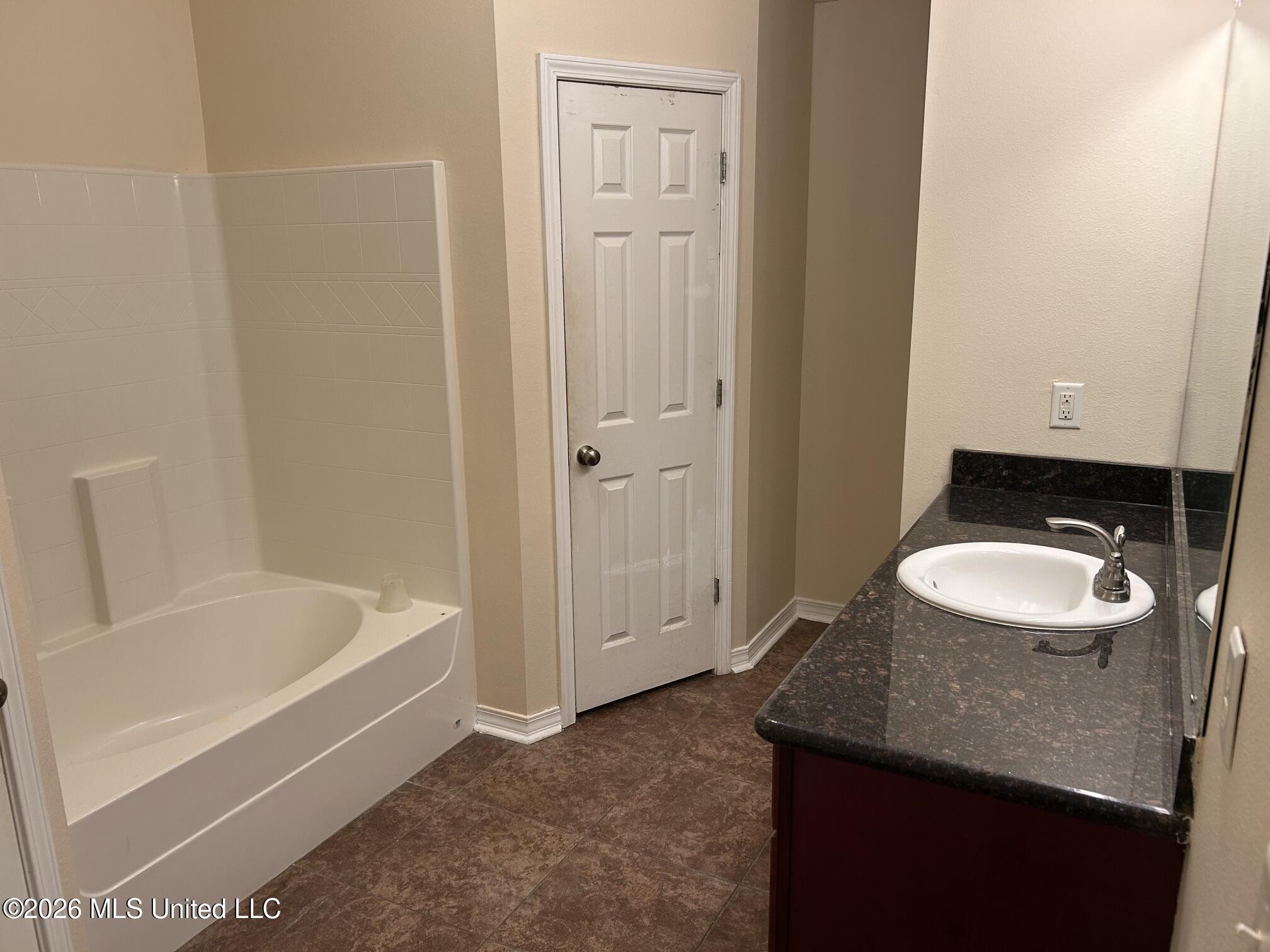 13334 Willow Oak Circle Property Photo 5