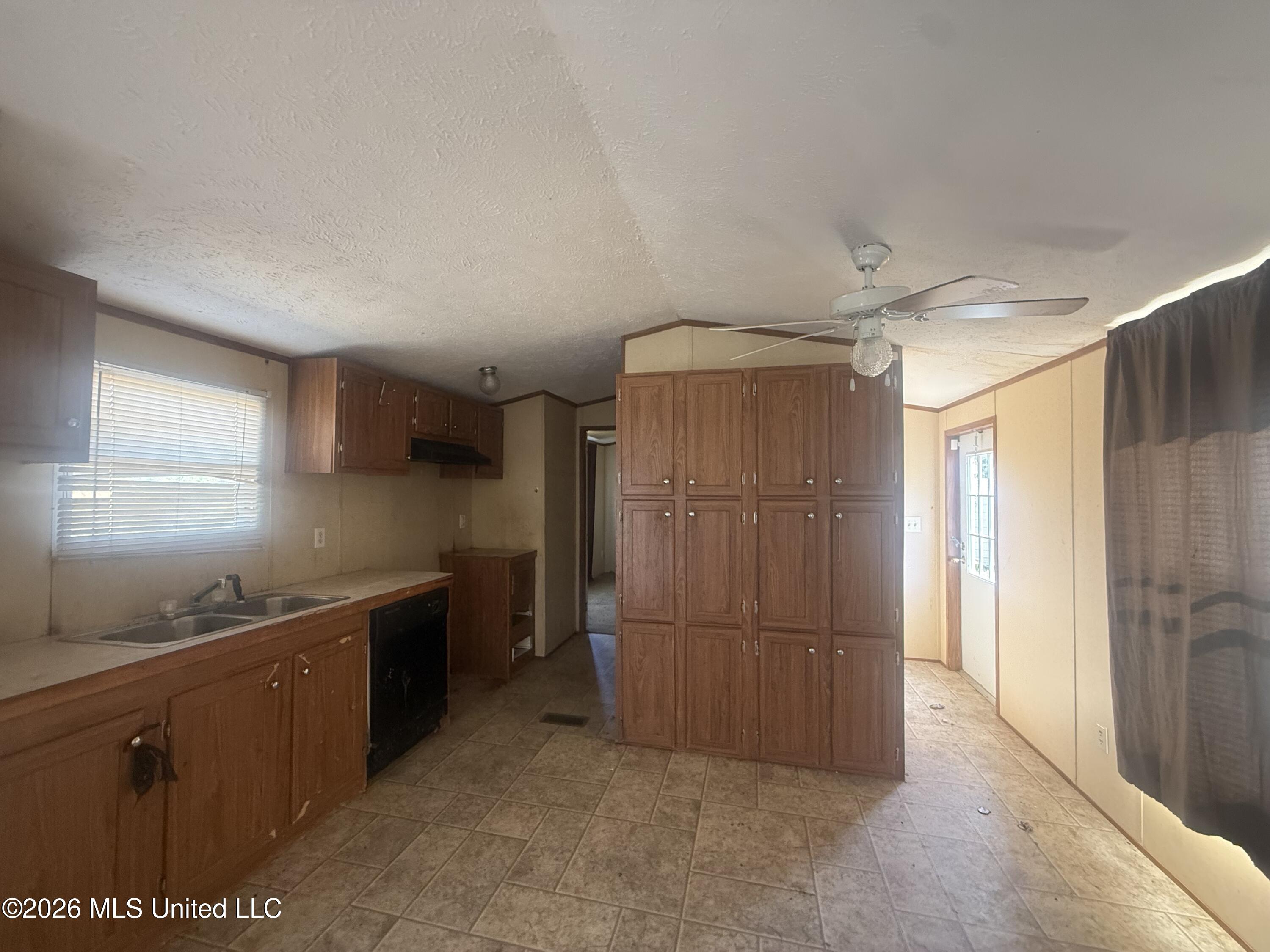 133 Williams Road Property Photo 9