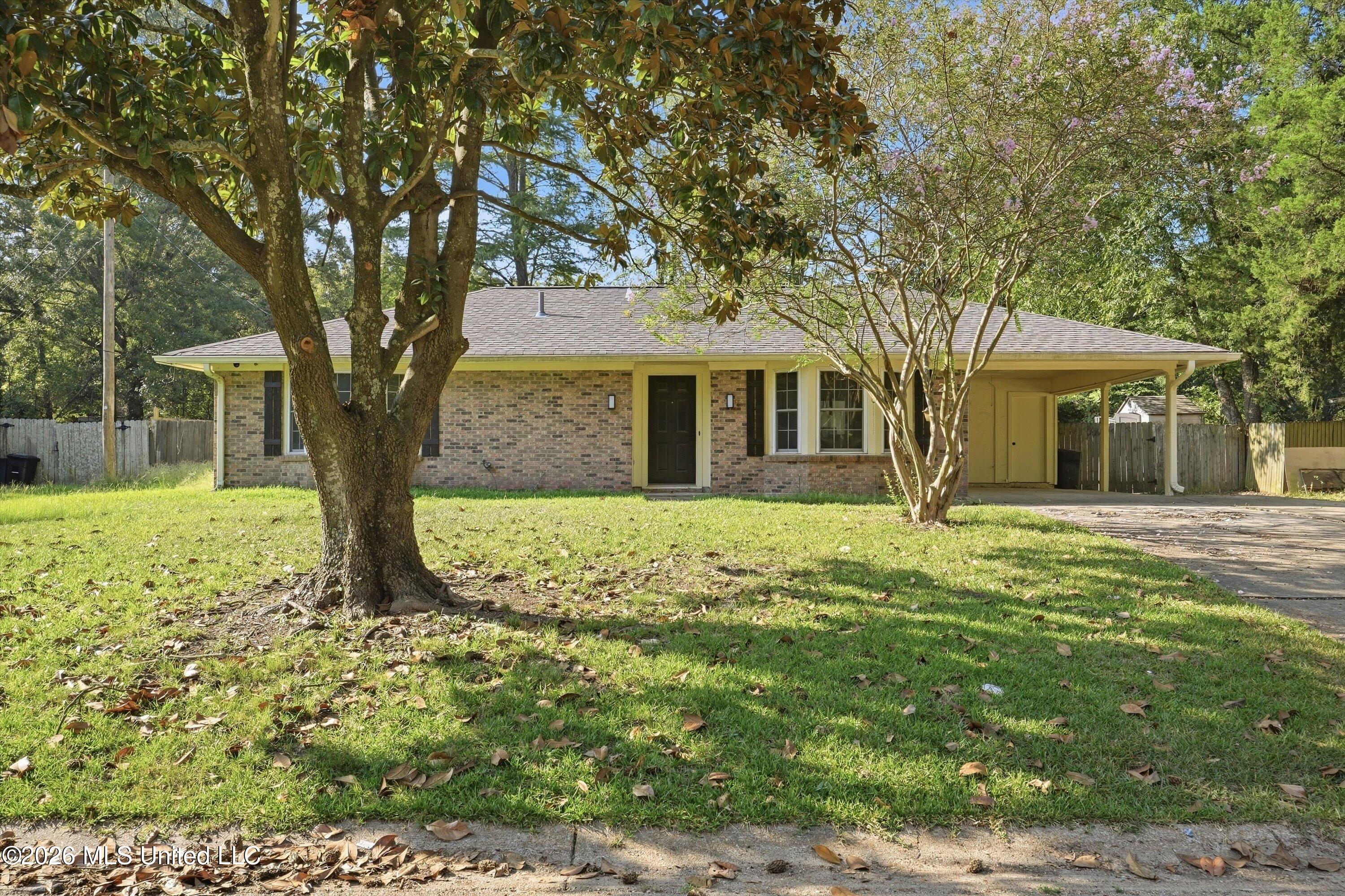 209 Ponderosa Place Property Photo 1
