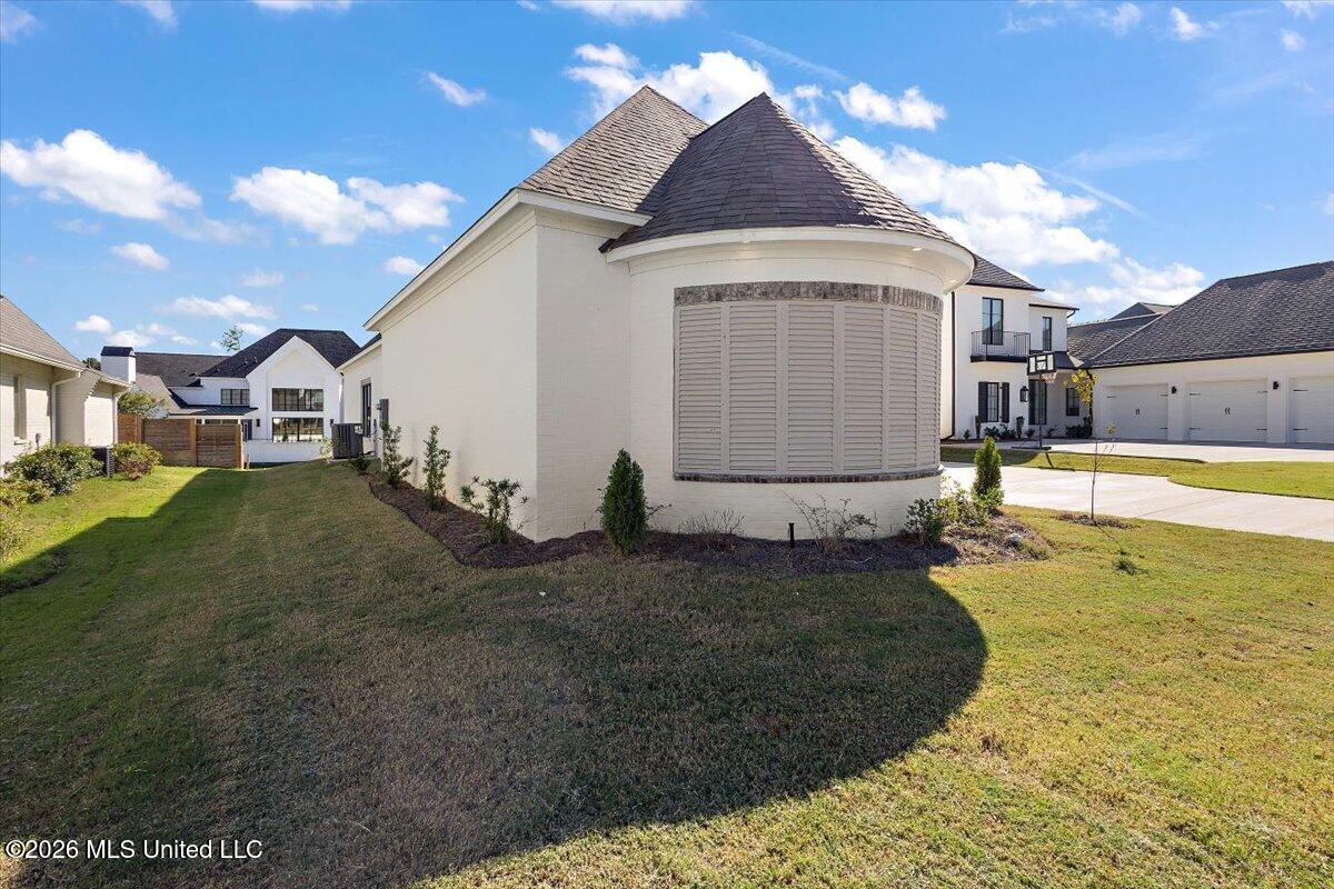460 Whittington Circle Property Photo 2